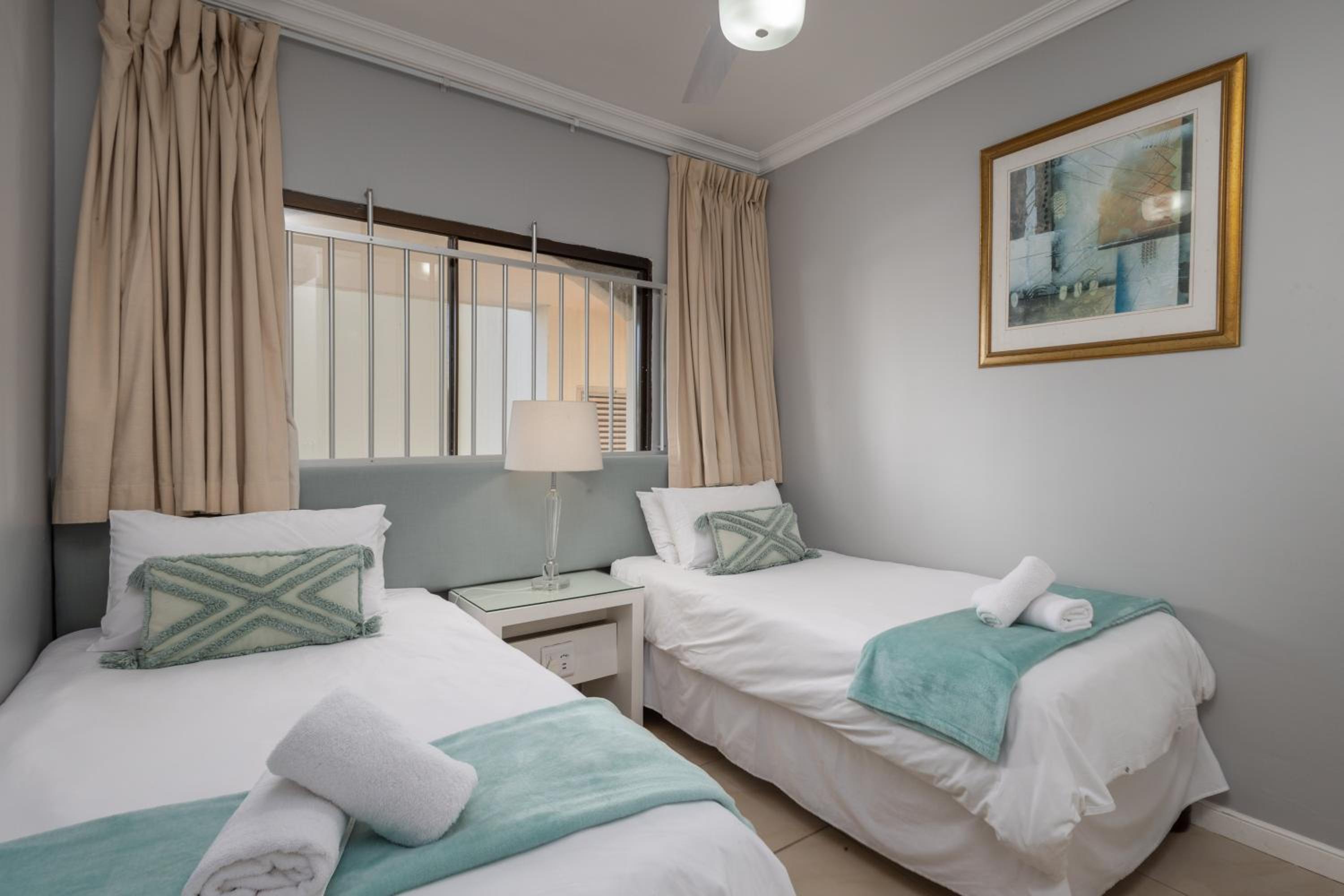 803 Bermudas - by Stay in Umhlanga