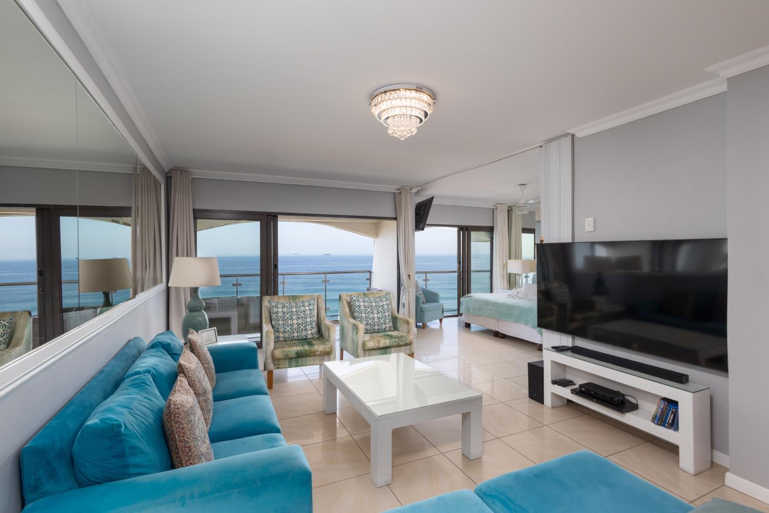 803 Bermudas - by Stay in Umhlanga