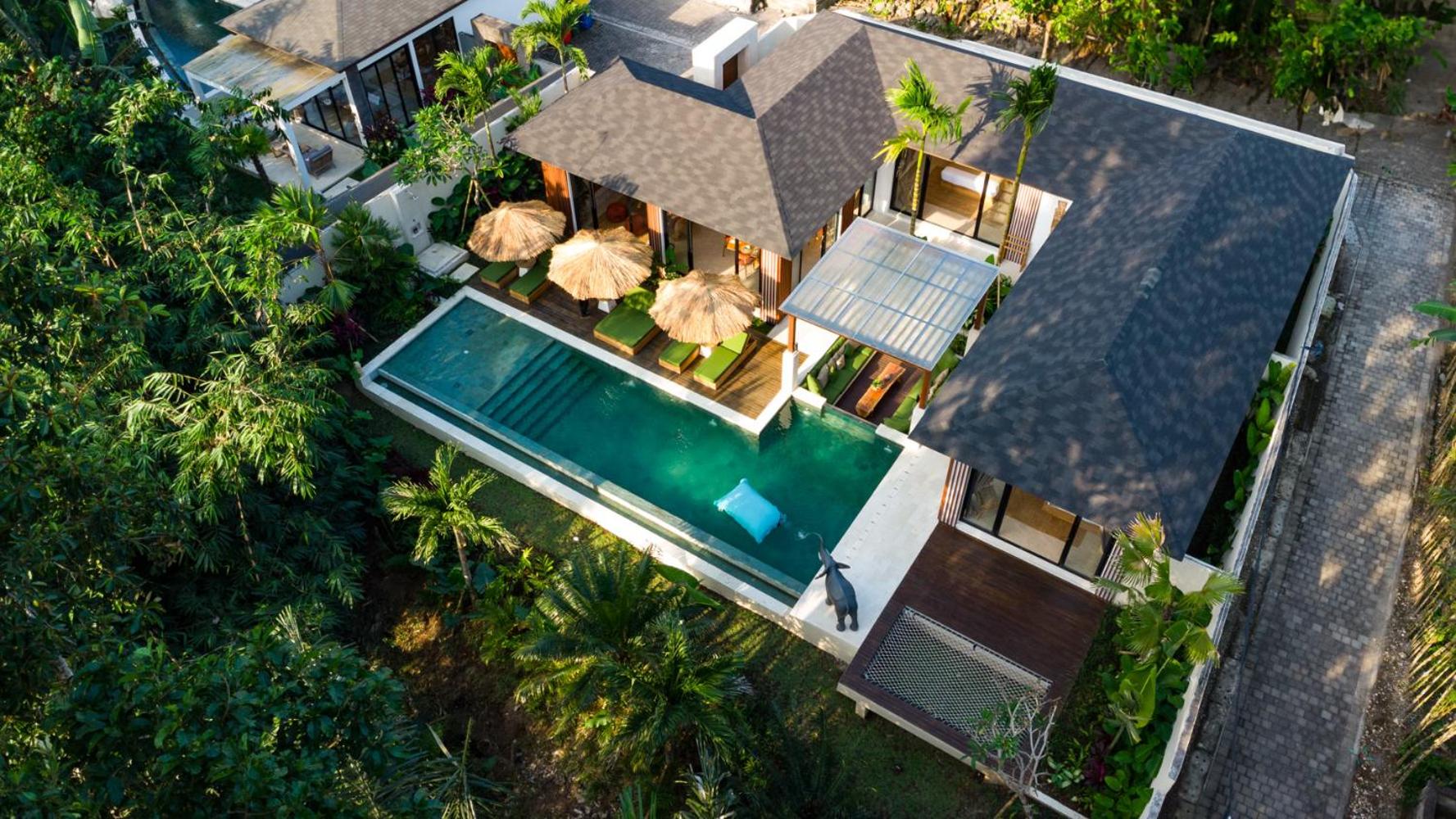 Villa Sungai by BaliSuperHost