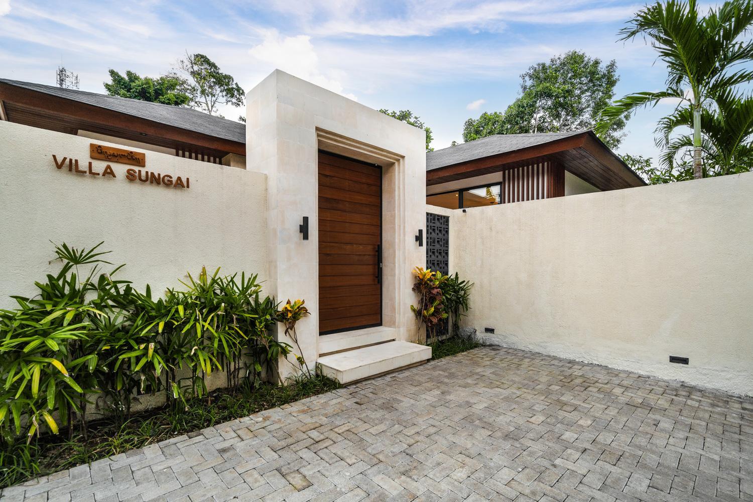 Villa Sungai by BaliSuperHost