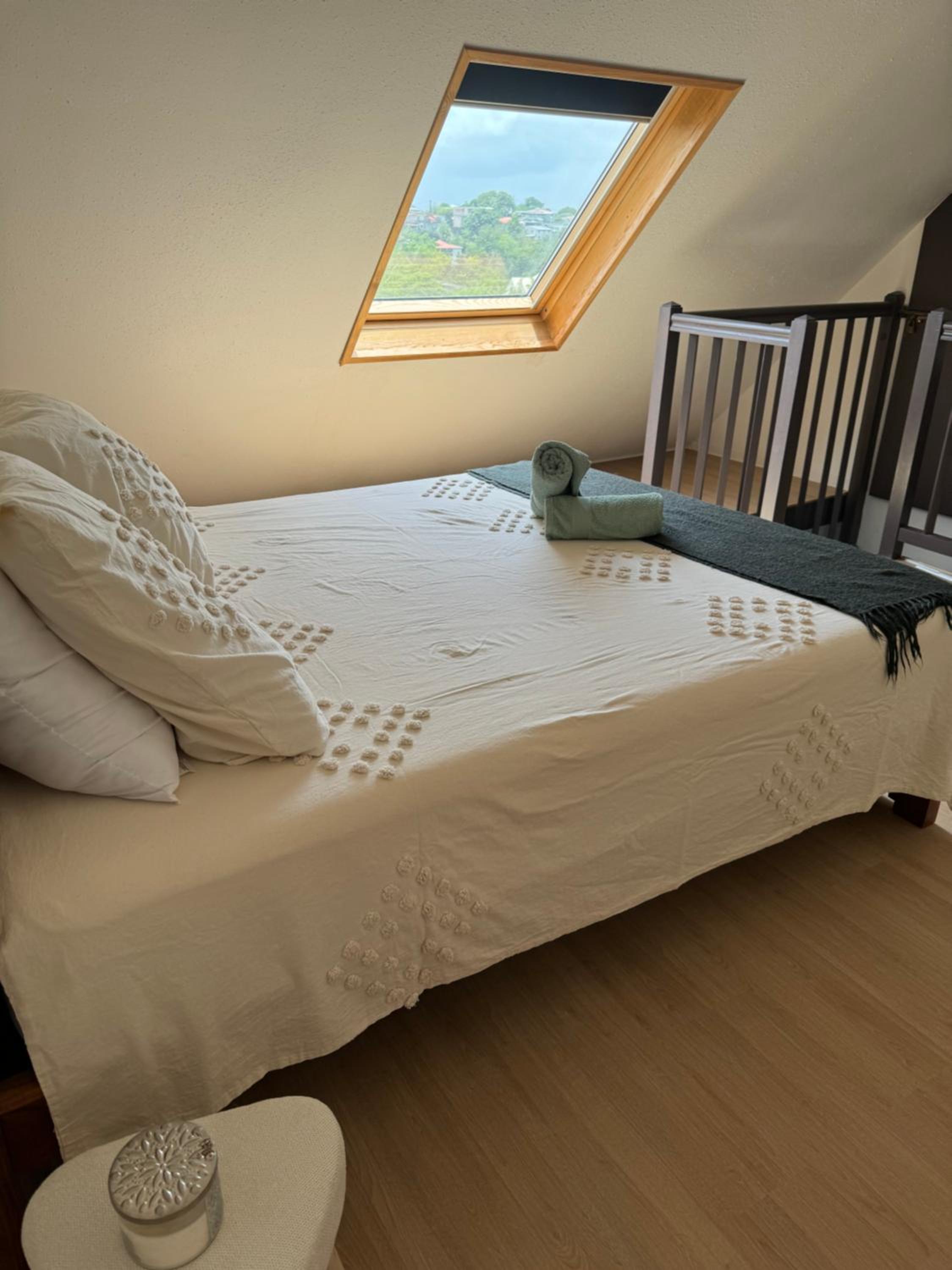 Duplex vue mer - piscine - 5 min des plages