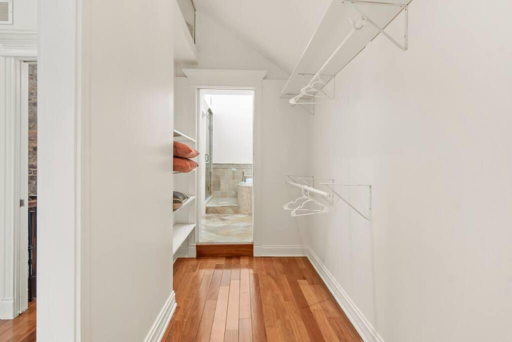 Roscoe Village Family Hideaway
