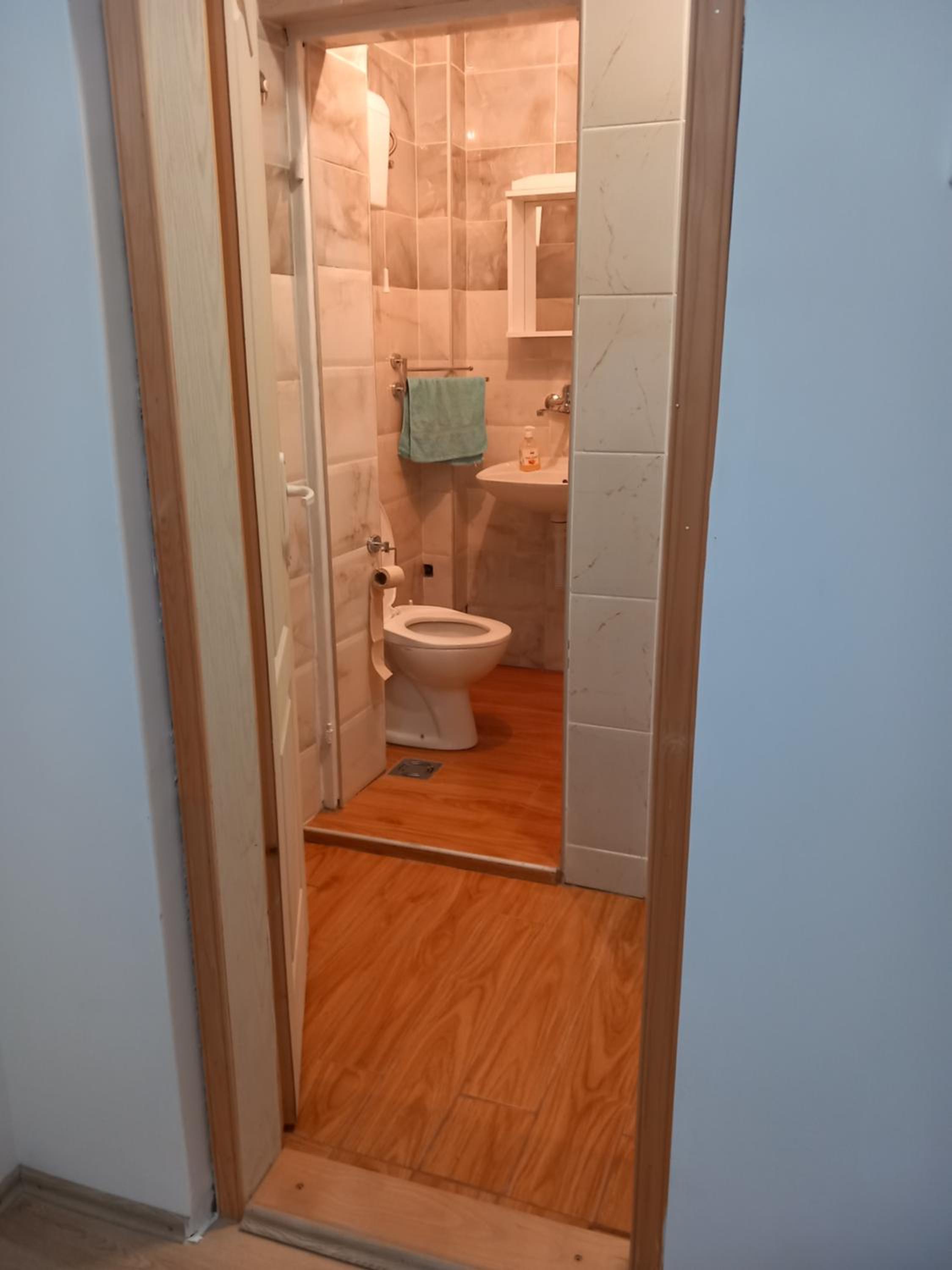 Photo 18