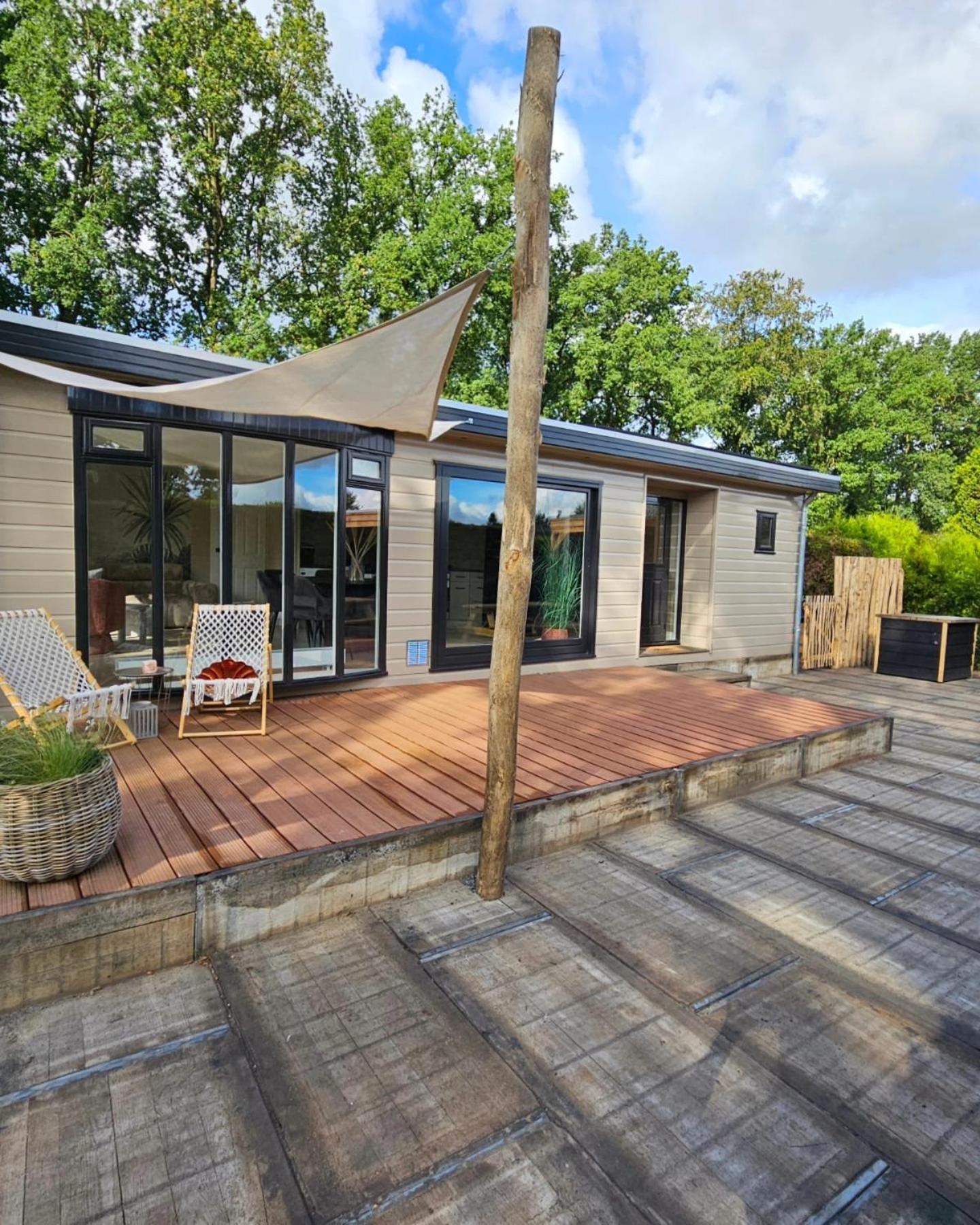 Hotel Holiday House With Private Sauna And Hottub On Park De Ijsvogel With Swimming Pools And Children Entertaiment Airco