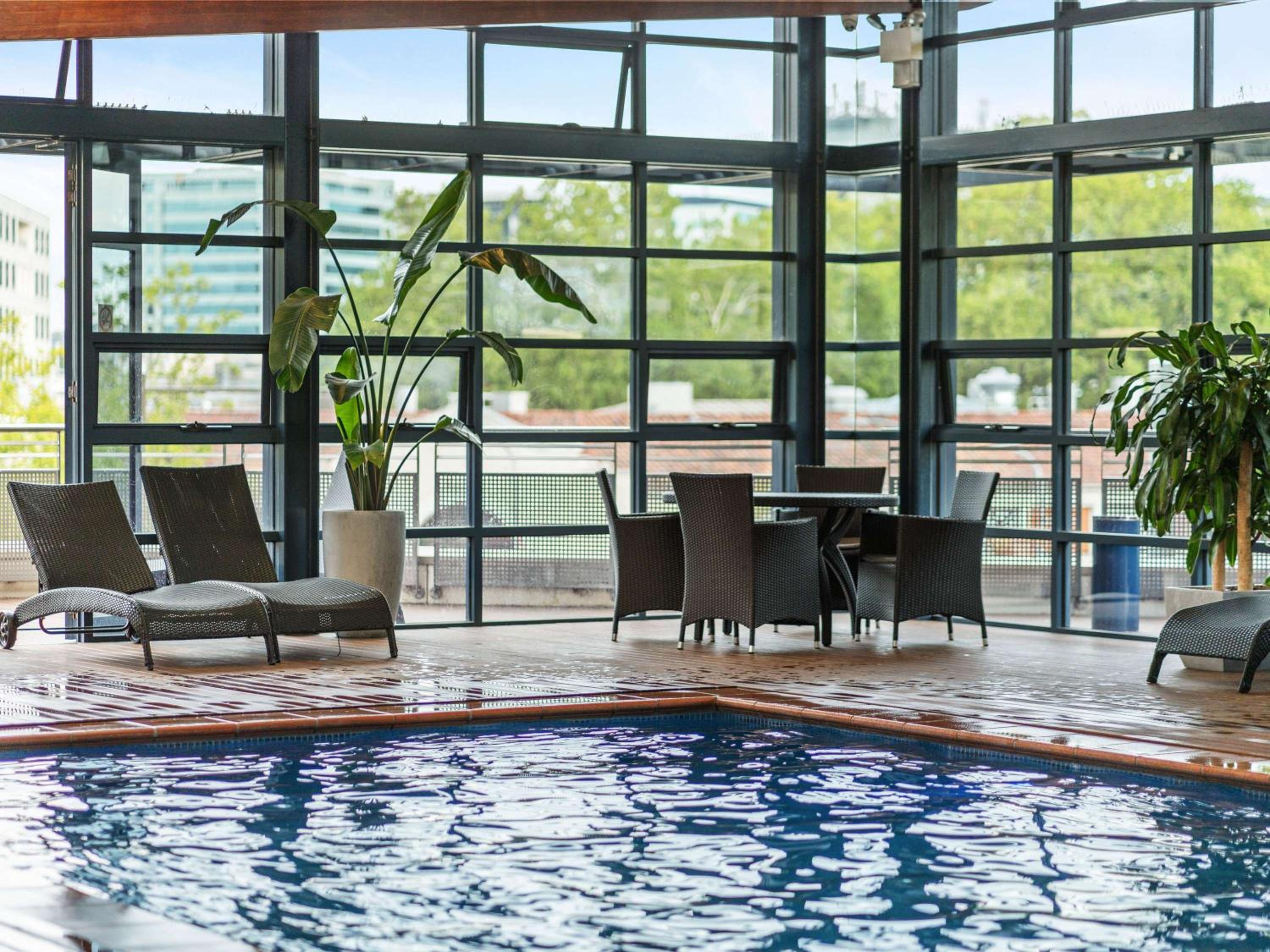 Canberra Vacations - Novotel Canberra - Property Image 3