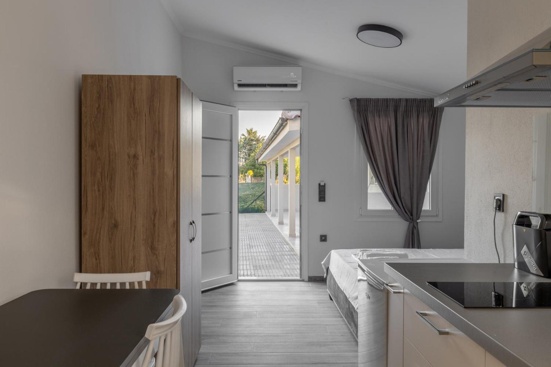 Carolina Apartment's