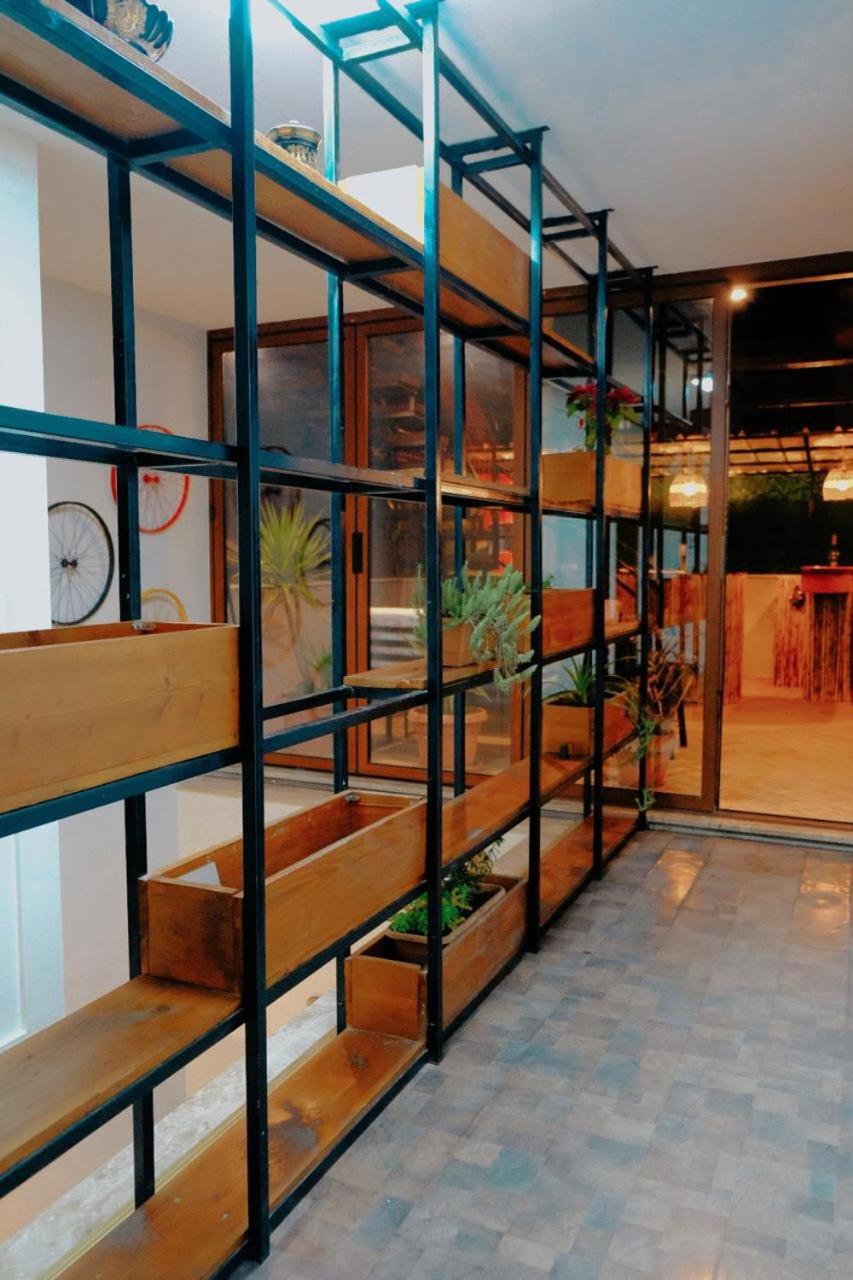 Scodrinon Hostel