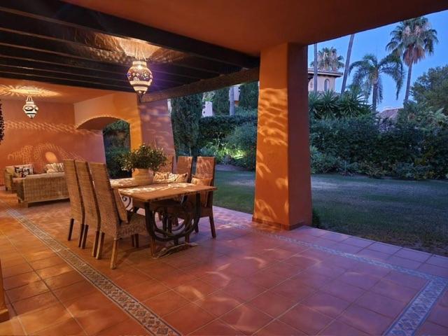 Marbella Vacations - Luxury 2 Bedroom Apartment, Sierra Blanca, Marbella - Property Image 31