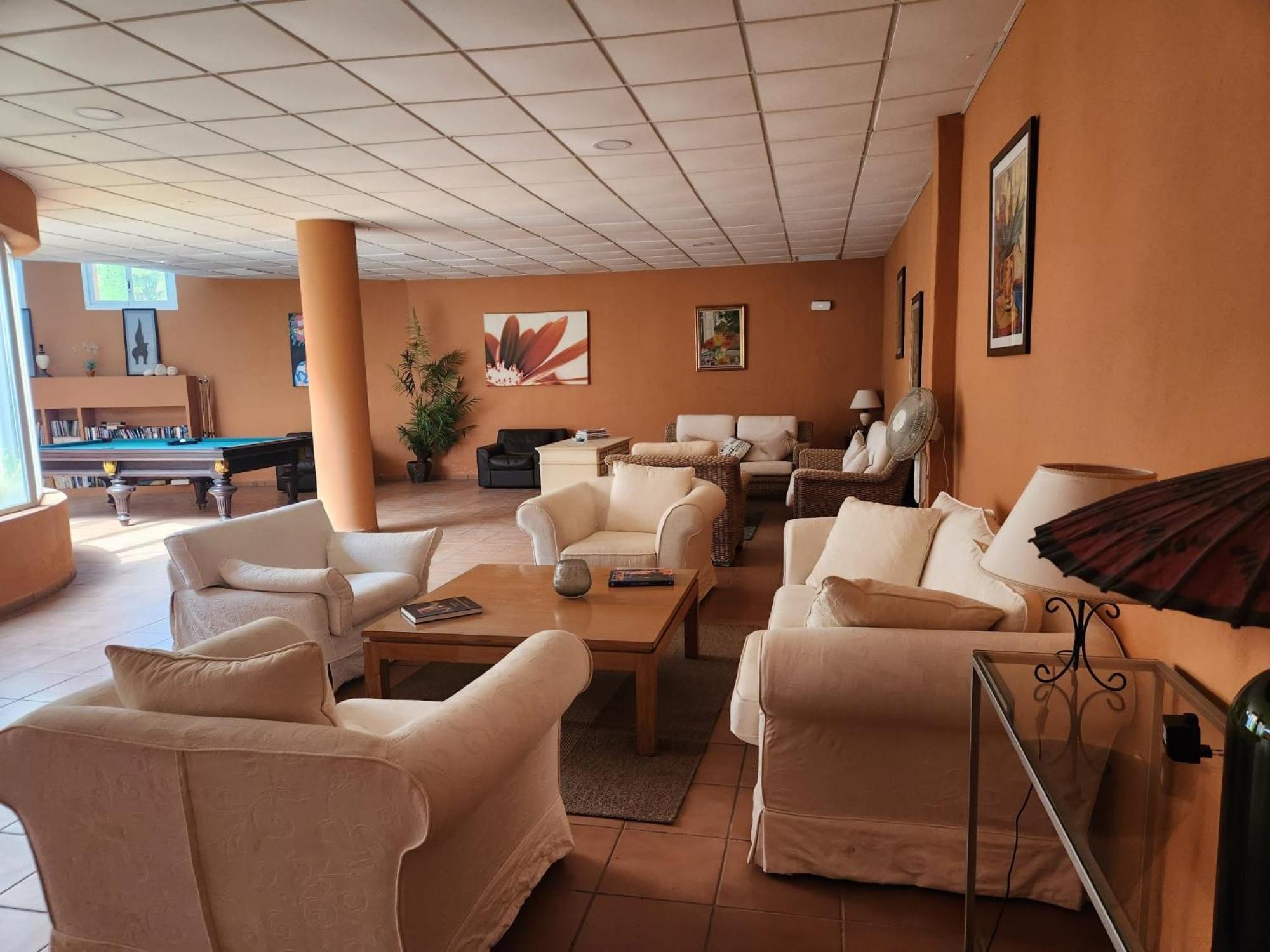 Marbella Vacations - Luxury 2 Bedroom Apartment, Sierra Blanca, Marbella - Property Image 3