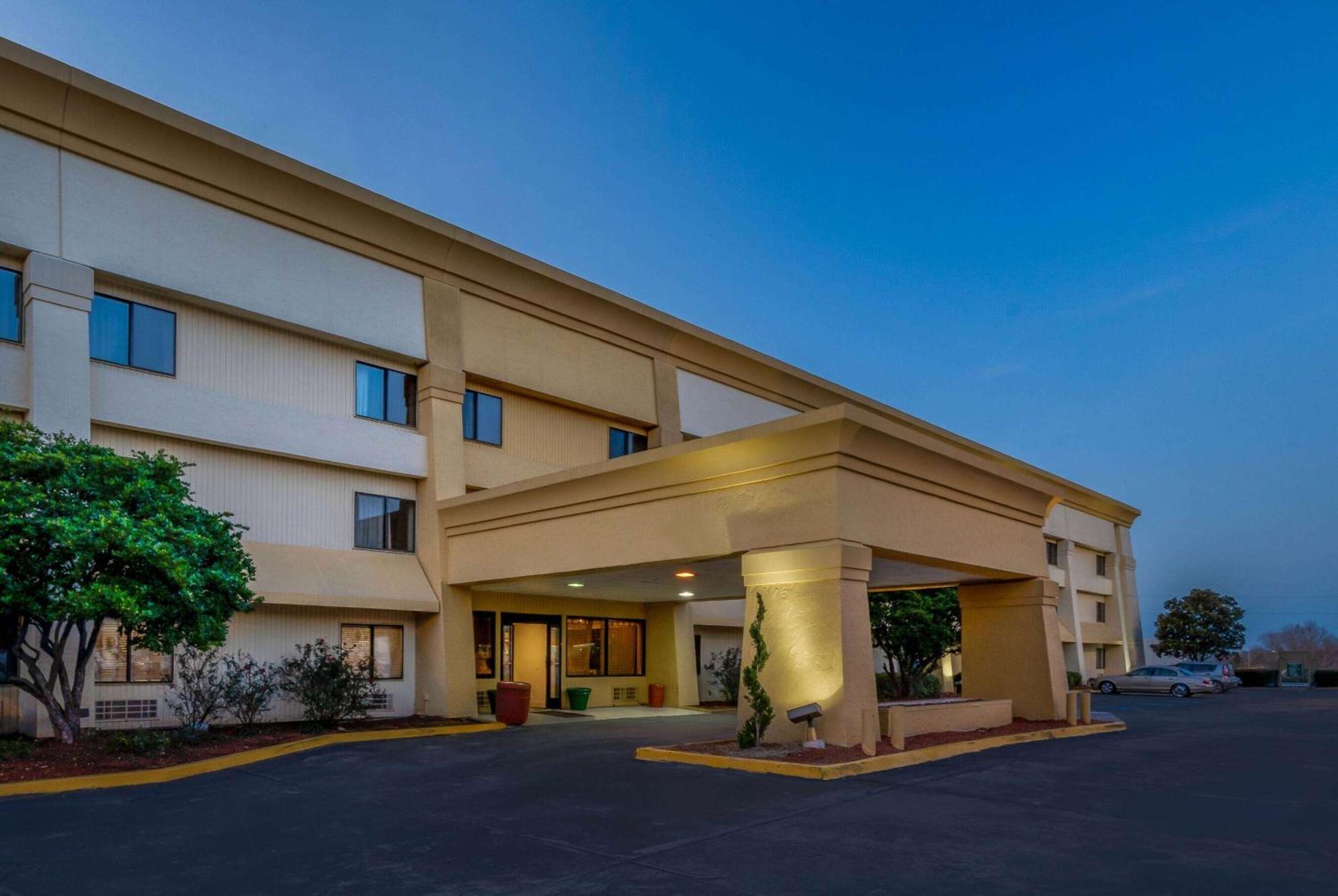 Meridian Vacations - Baymont by Wyndham Meridian - Property Image 20