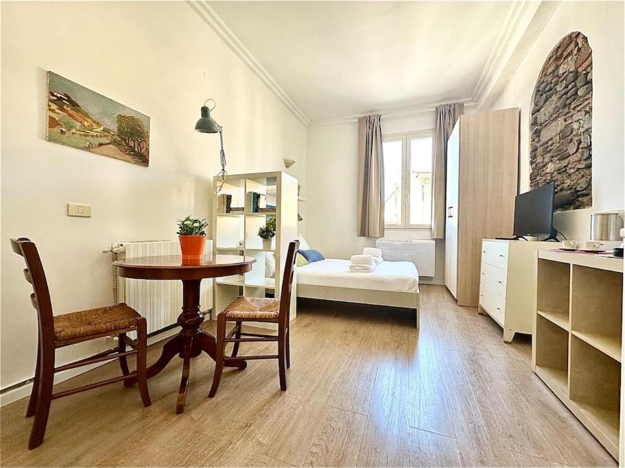 Warm Retreat in the heart of Florence cls station