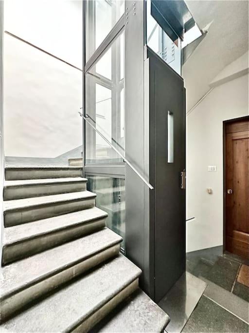 Warm Retreat in the heart of Florence cls station