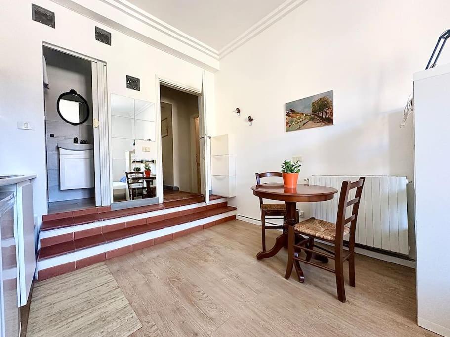 Warm Retreat in the heart of Florence cls station
