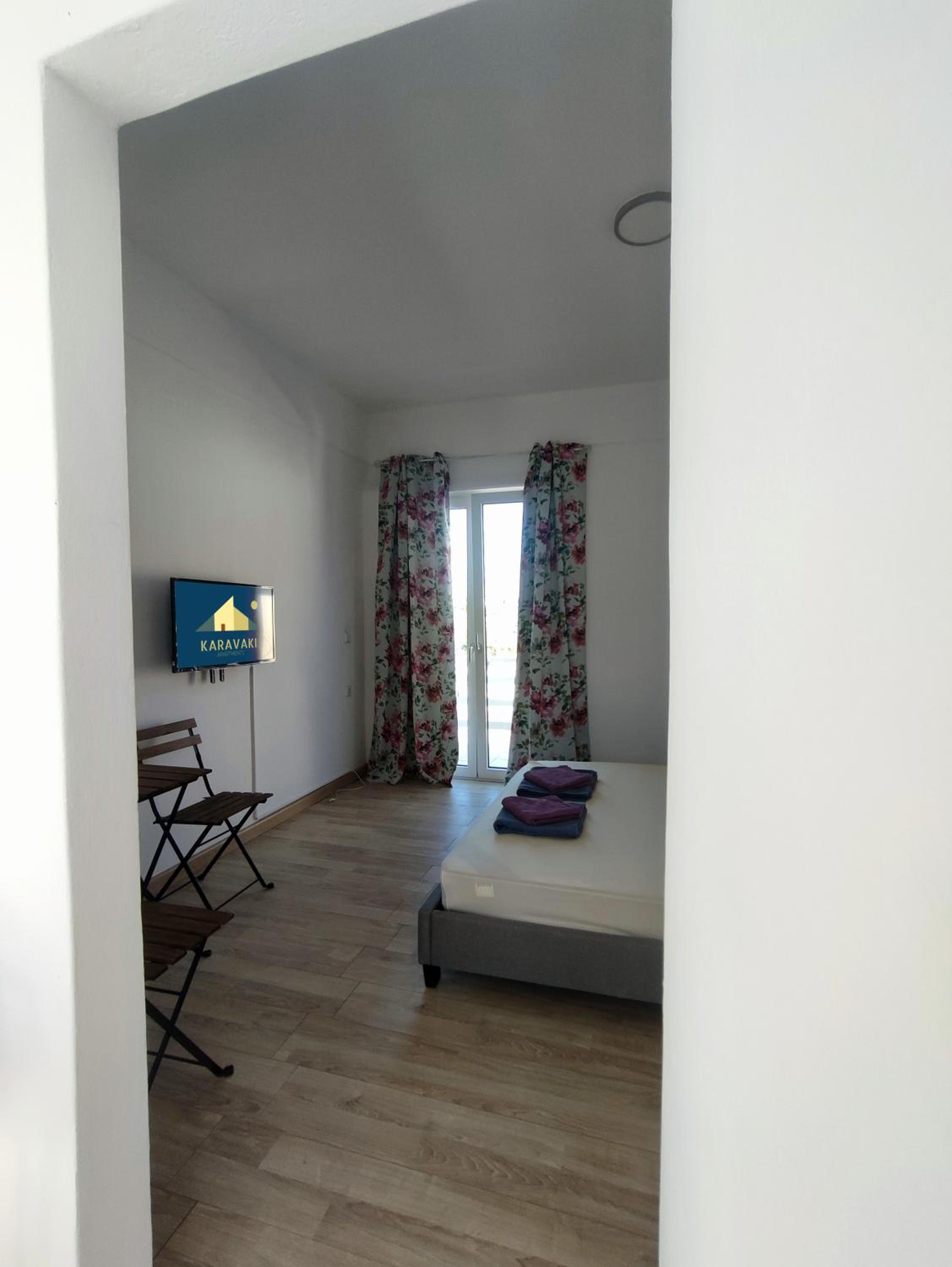 Karavaki apartments