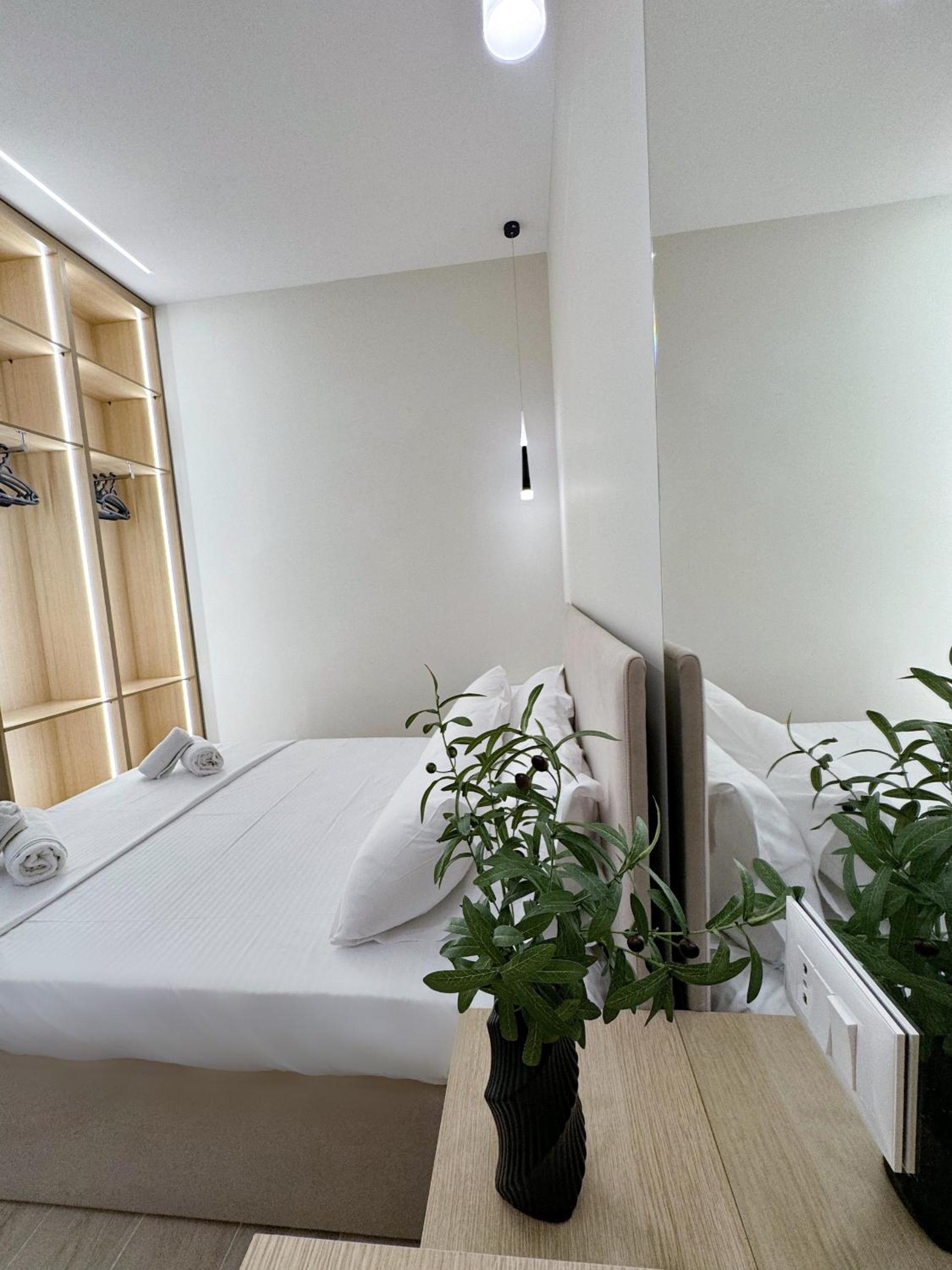 Nomad Stay Apartments