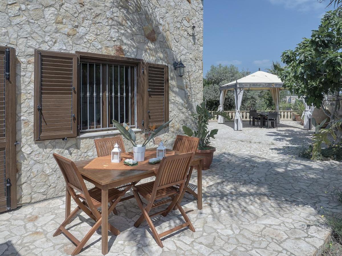 Villa Arianna view 5