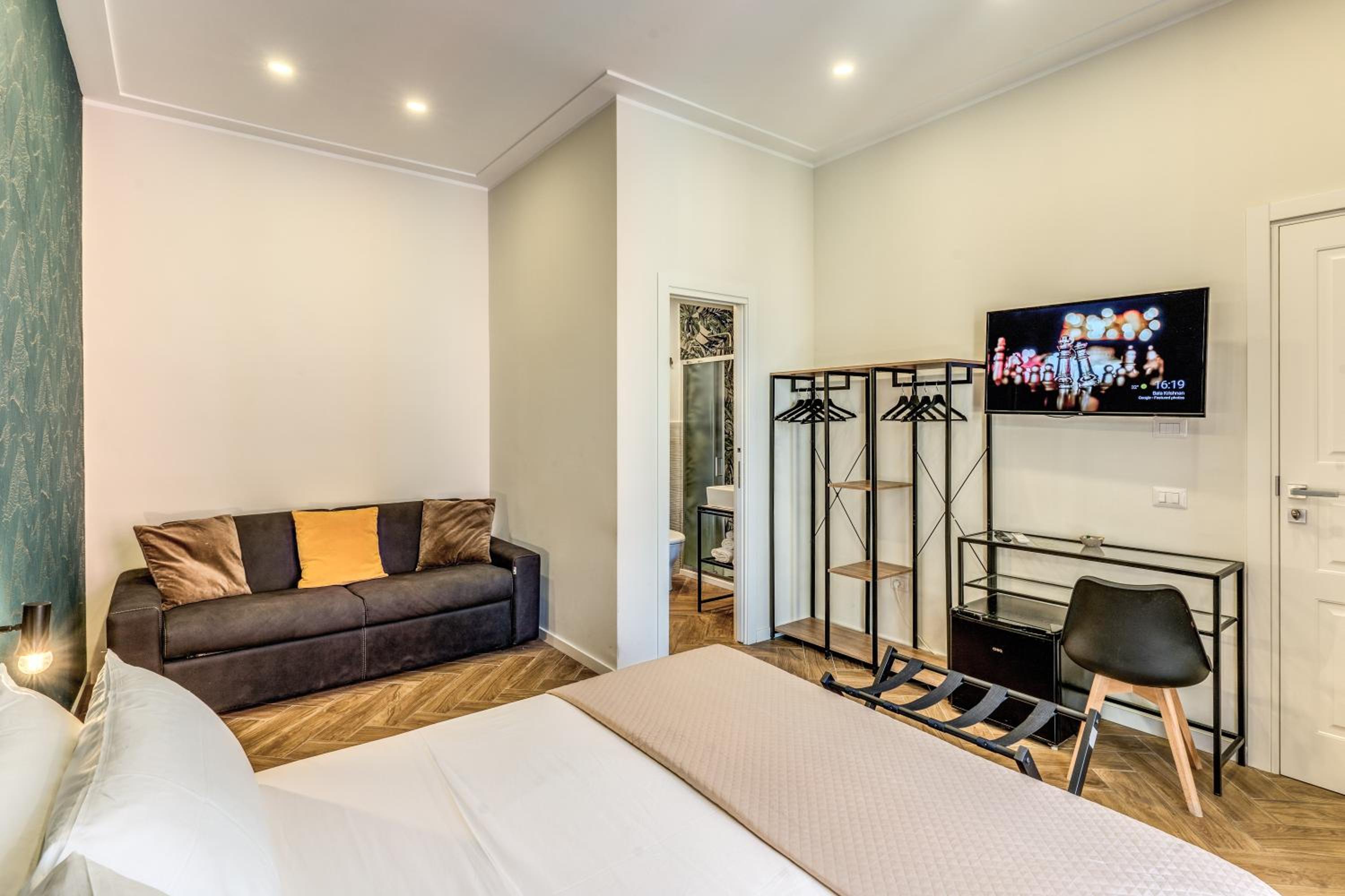 hotel room