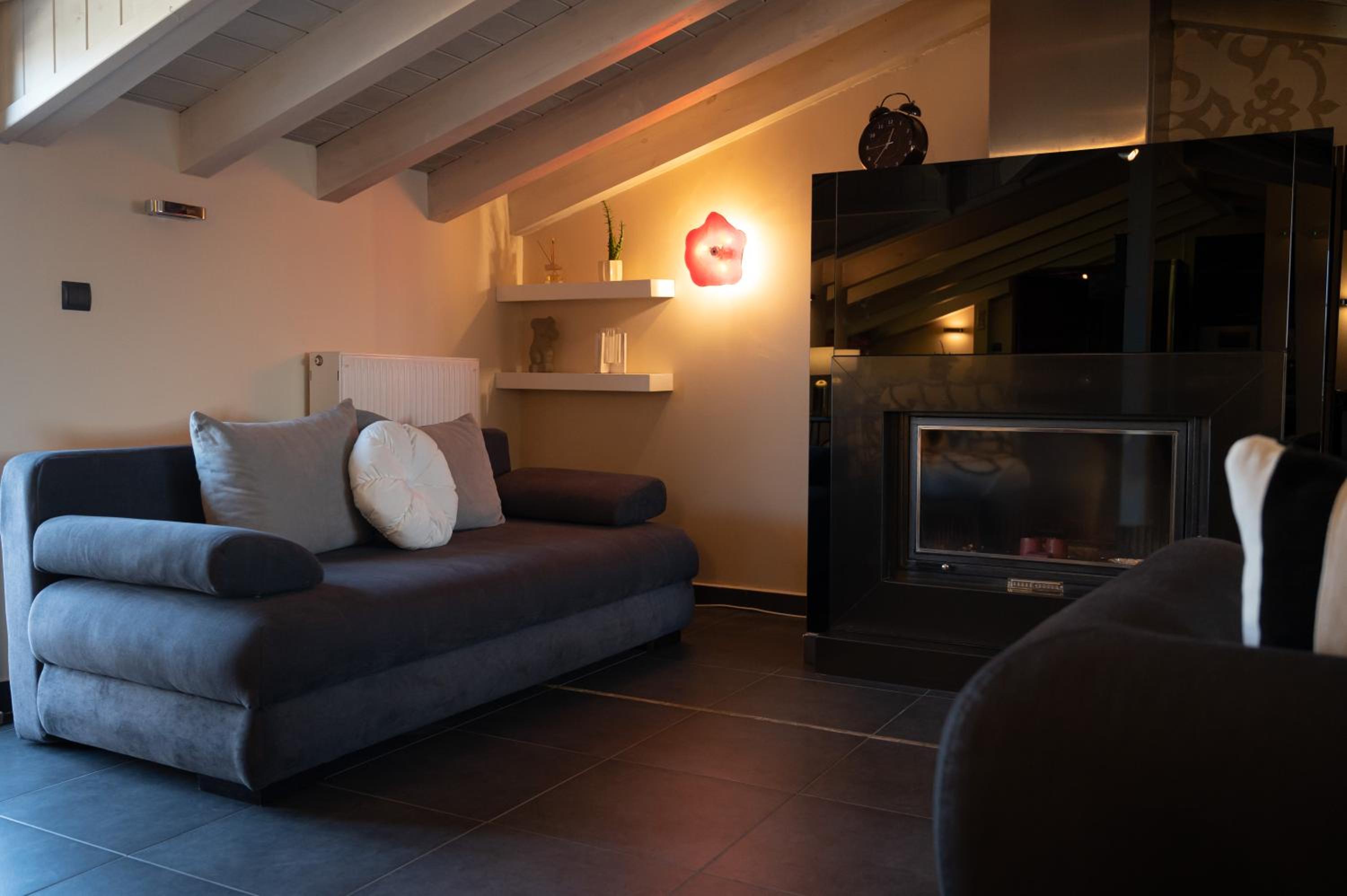 Lobelia Nafplio Apartments
