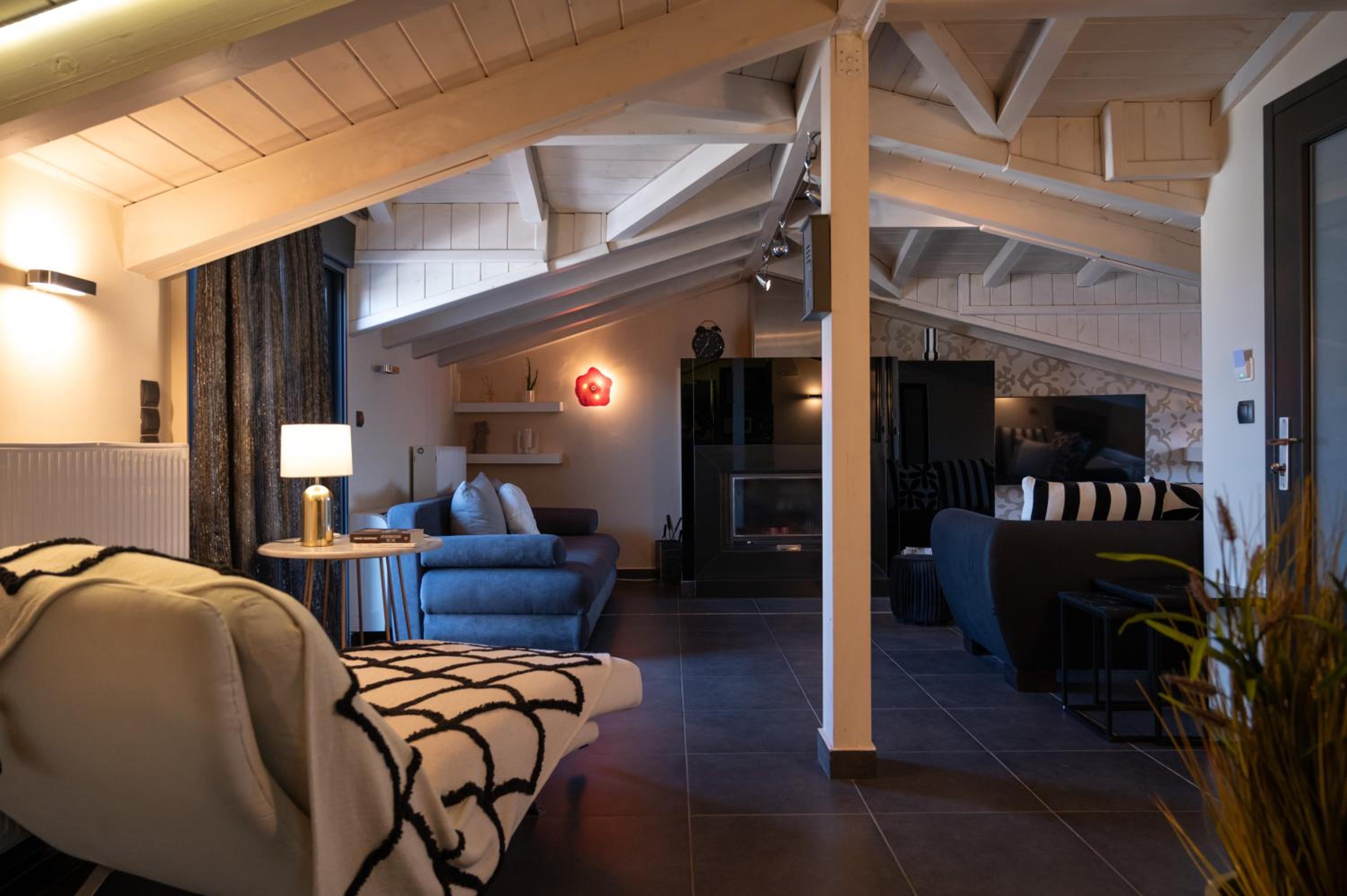 Lobelia Nafplio Apartments