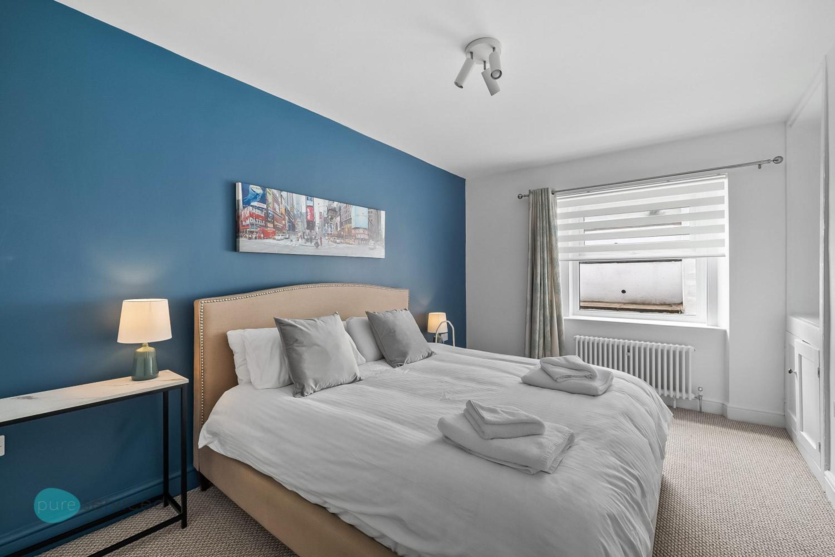 2 Bed - Apartment No. 1 Windsor Villas view 5