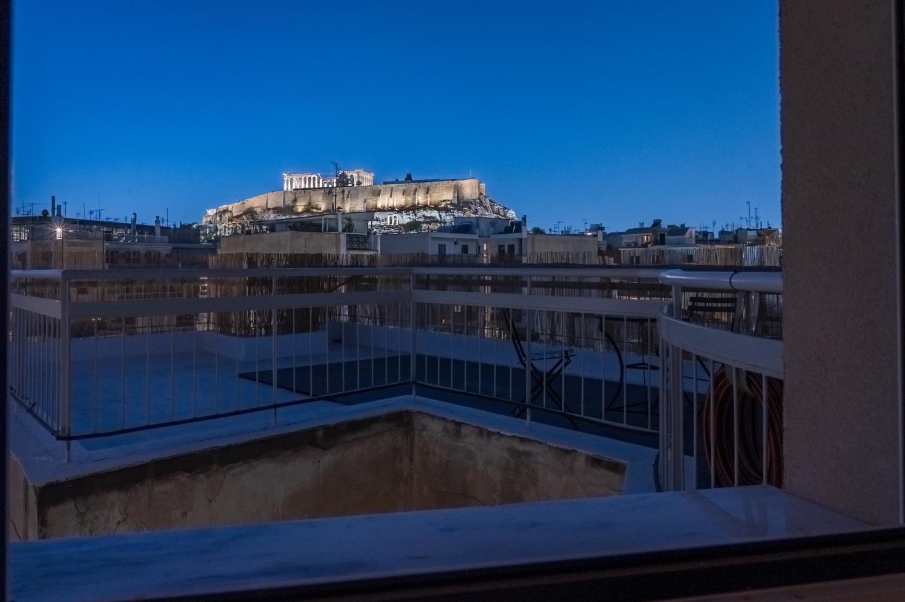 Unique 2BR Penthouse with Stunning Acropolis View