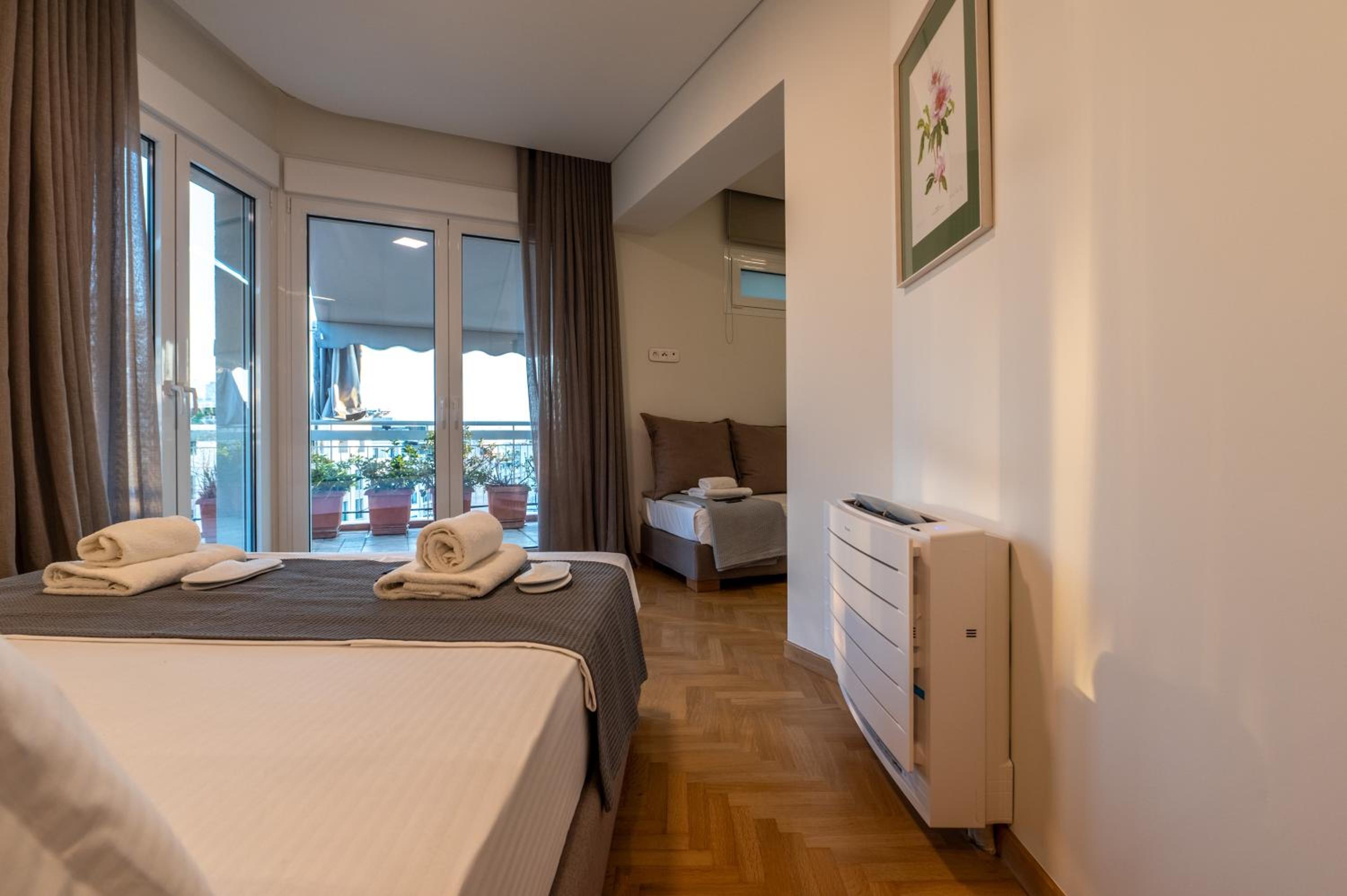 Unique 2BR Penthouse with Stunning Acropolis View