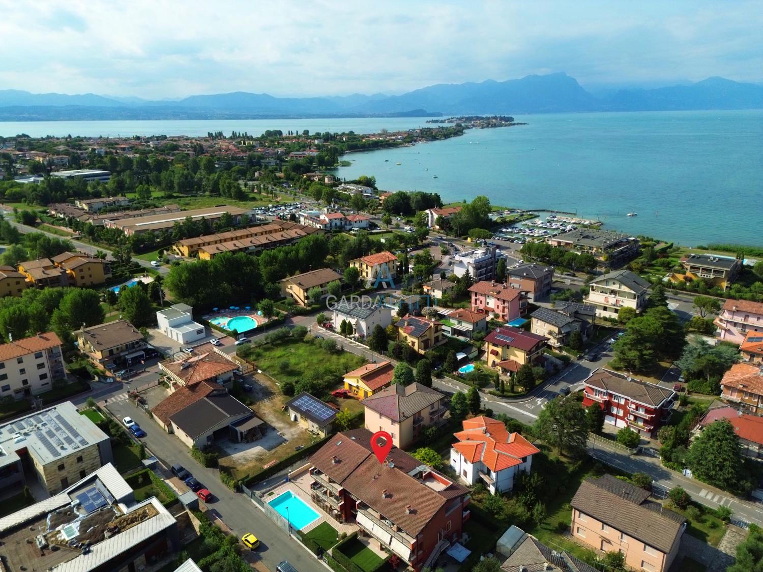 Twins Apartment - 200m dal Lago di Garda con Piscina view 5