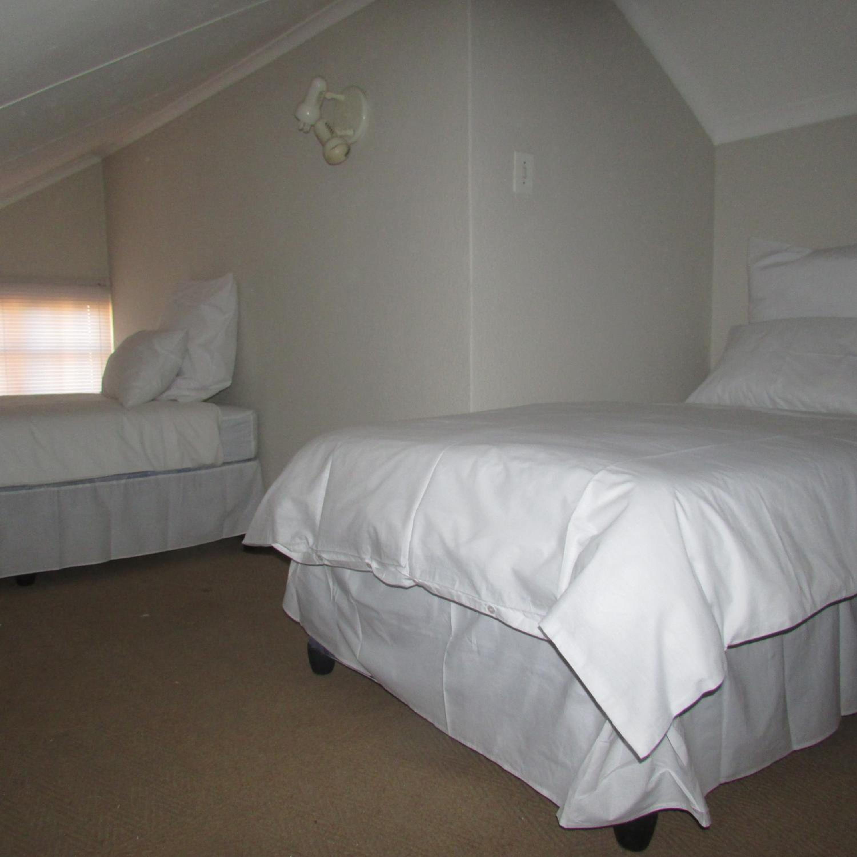 Pendleberry Grove Holidays view 4