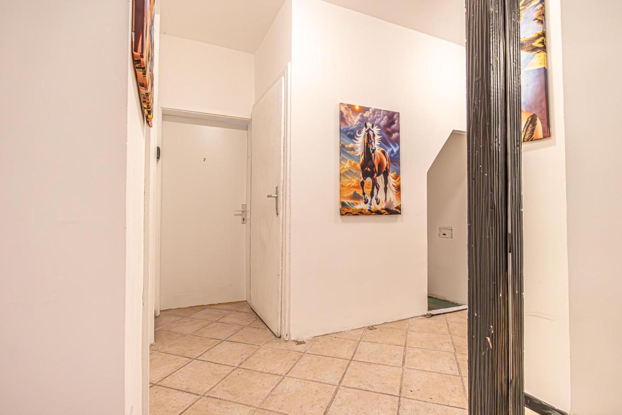 Comfy Rooms in Shared villa with Terrace and Garden