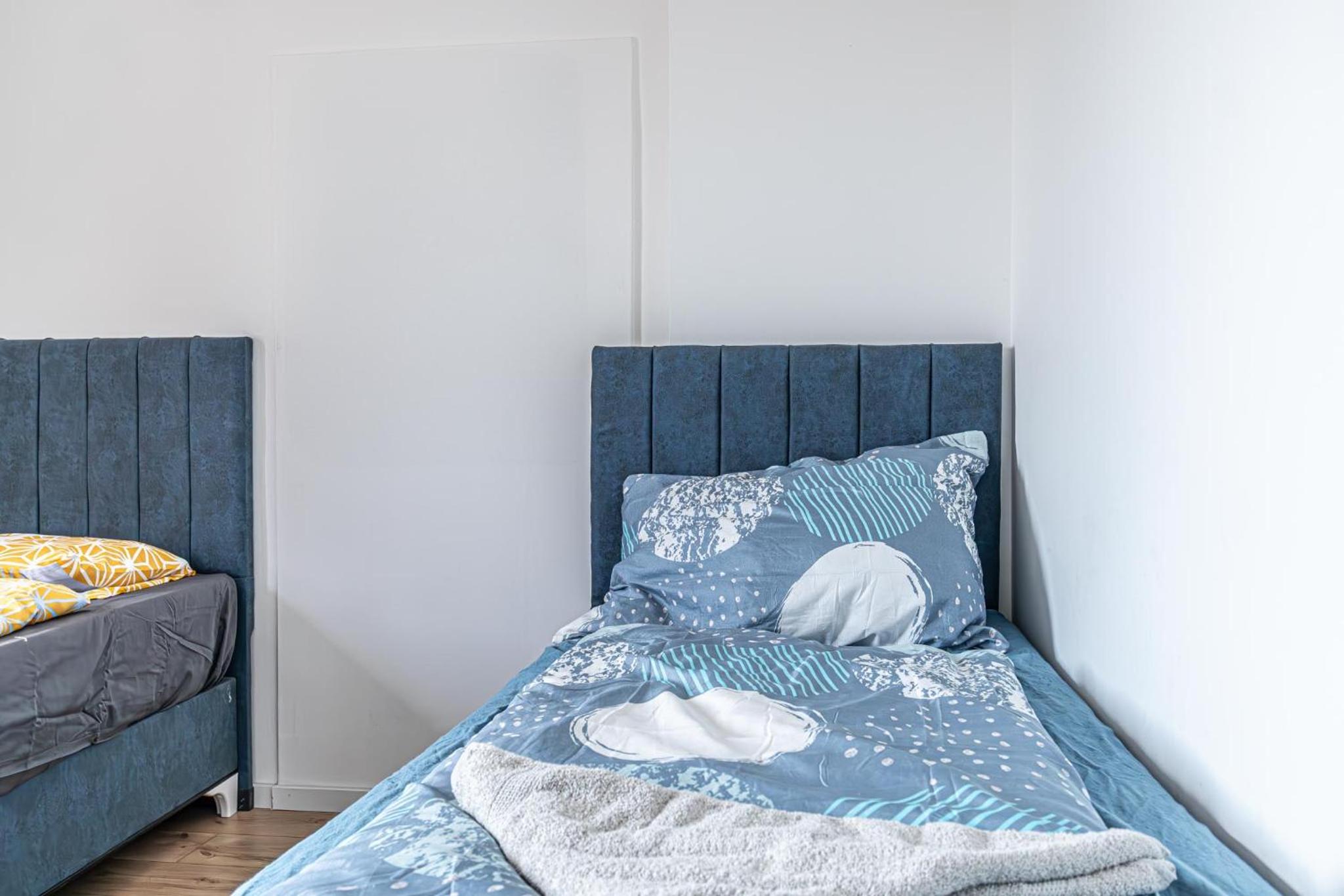 Comfy Rooms in Shared villa with Terrace and Garden