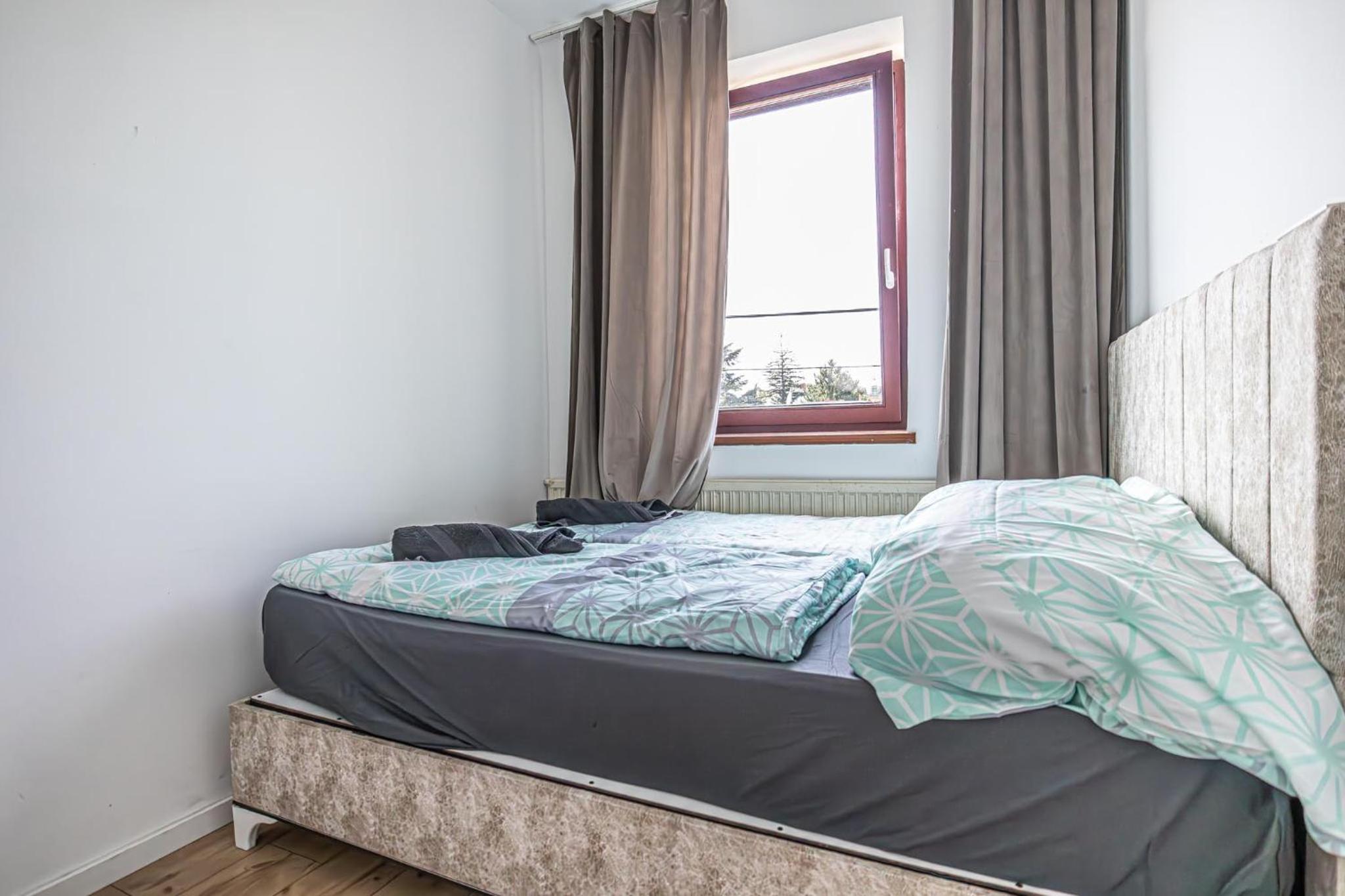 Comfy Rooms in Shared villa with Terrace and Garden