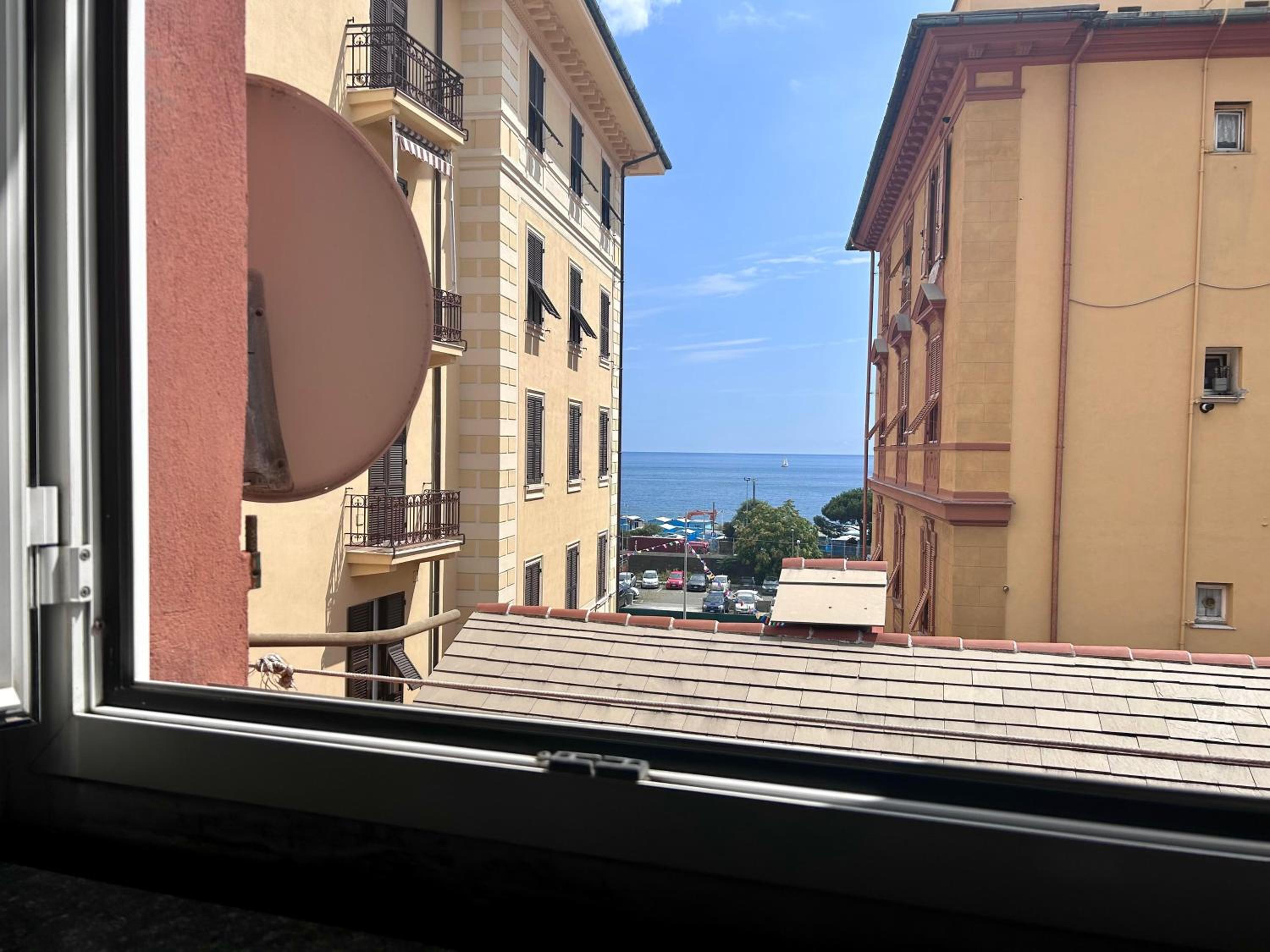 La Finestra sul Mare by Holiday World