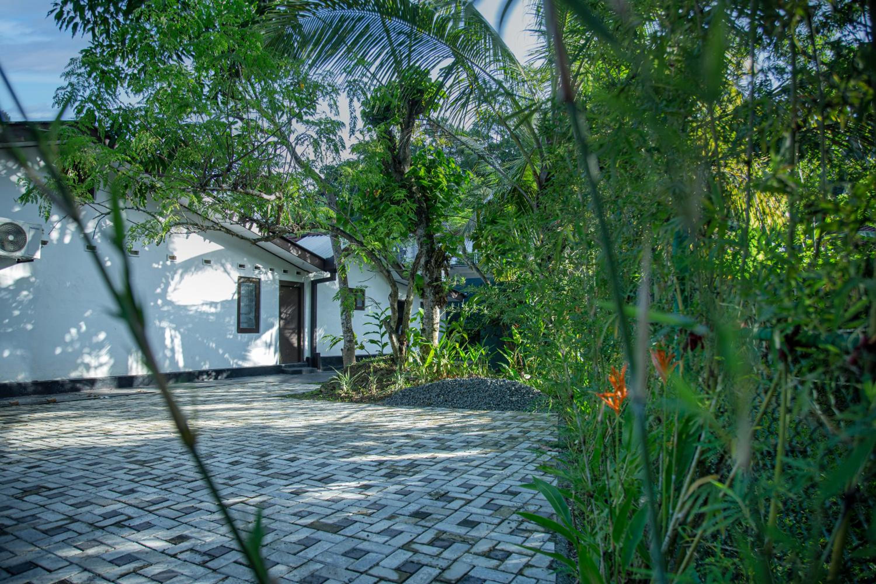 Mini Pearl House view 4