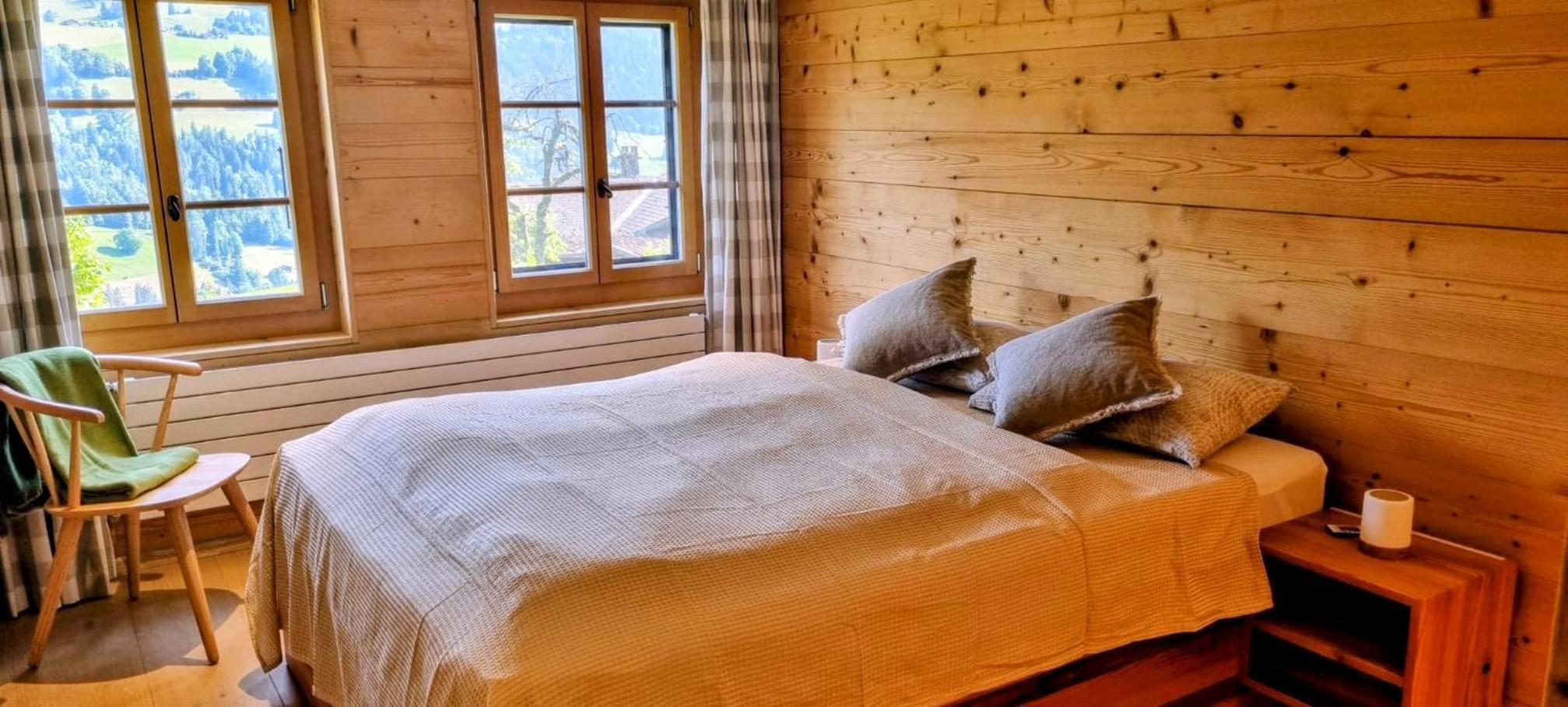Swiss Mountain-Valley View Lodge