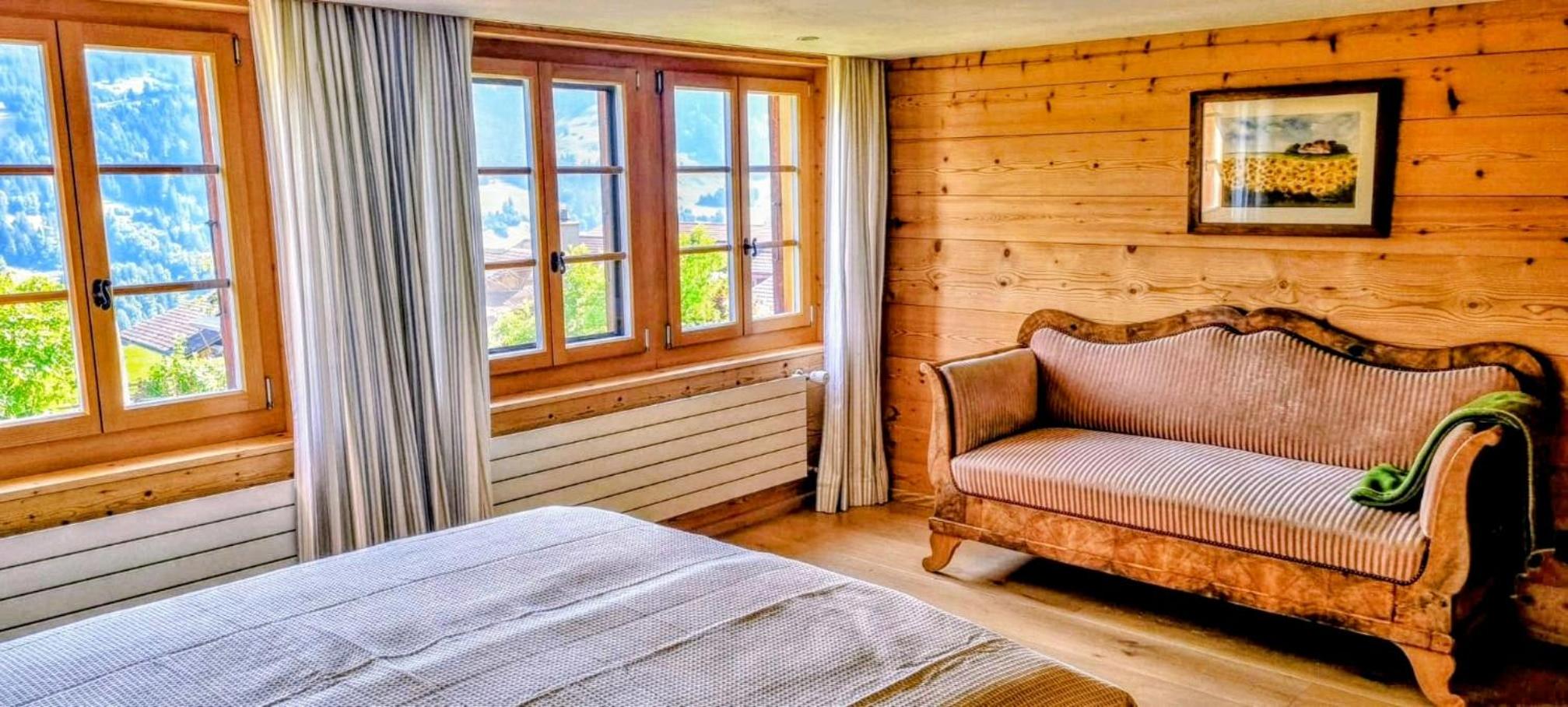 Swiss Mountain-Valley View Lodge