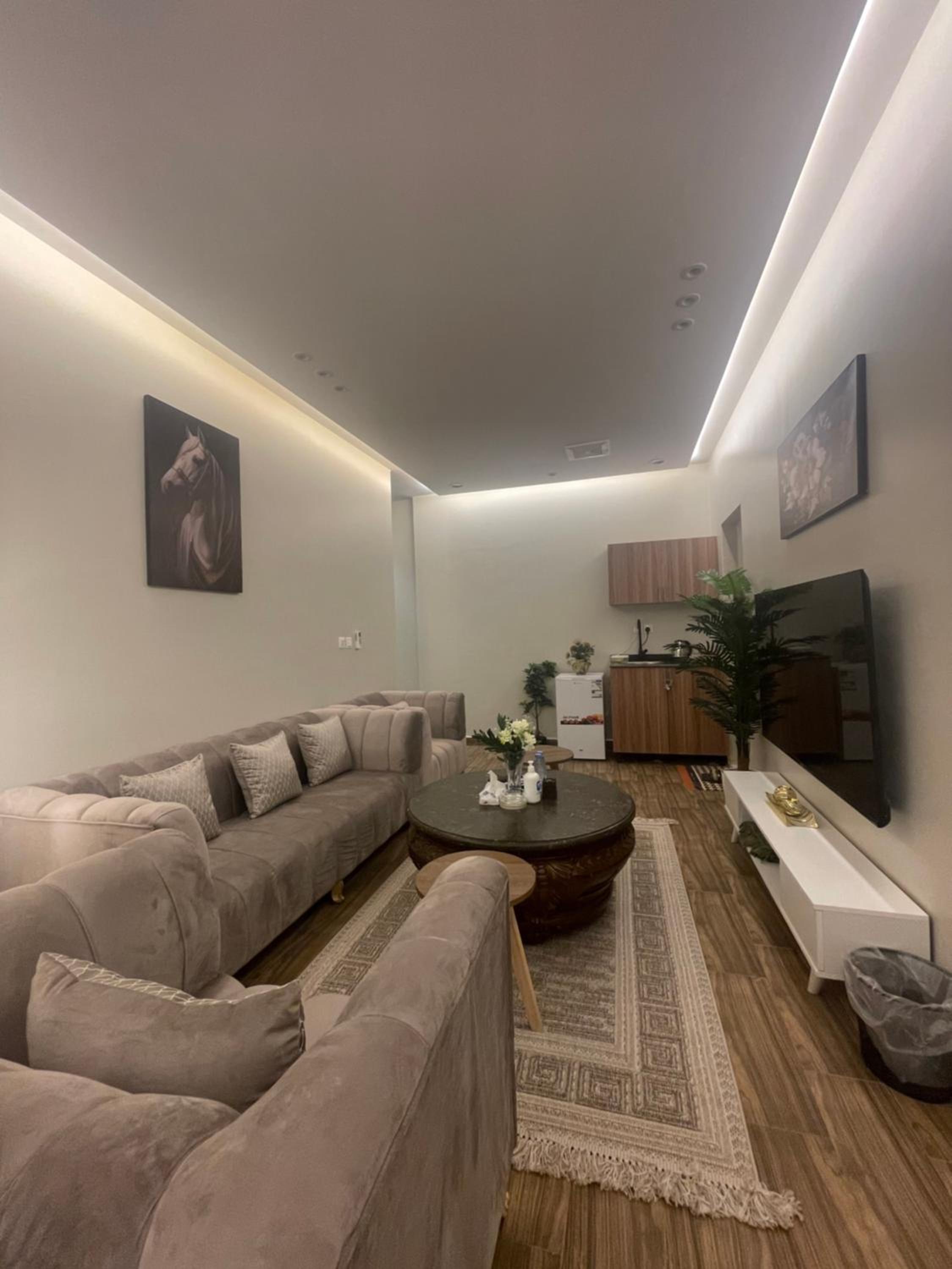 Tranquility meets luxury in Ghirnatah 16