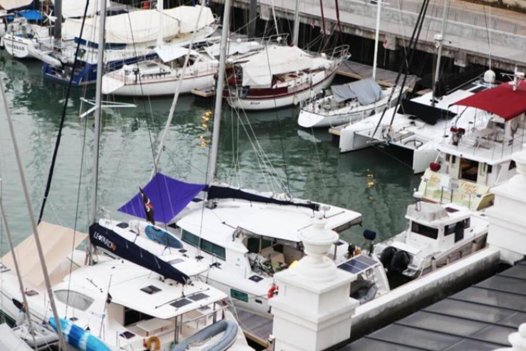 2 bedroom Suite with Sea View At Straits Quay