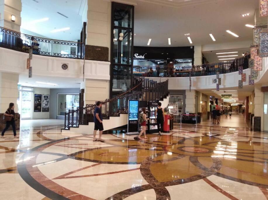 2 bedroom Suite with Sea View At Straits Quay