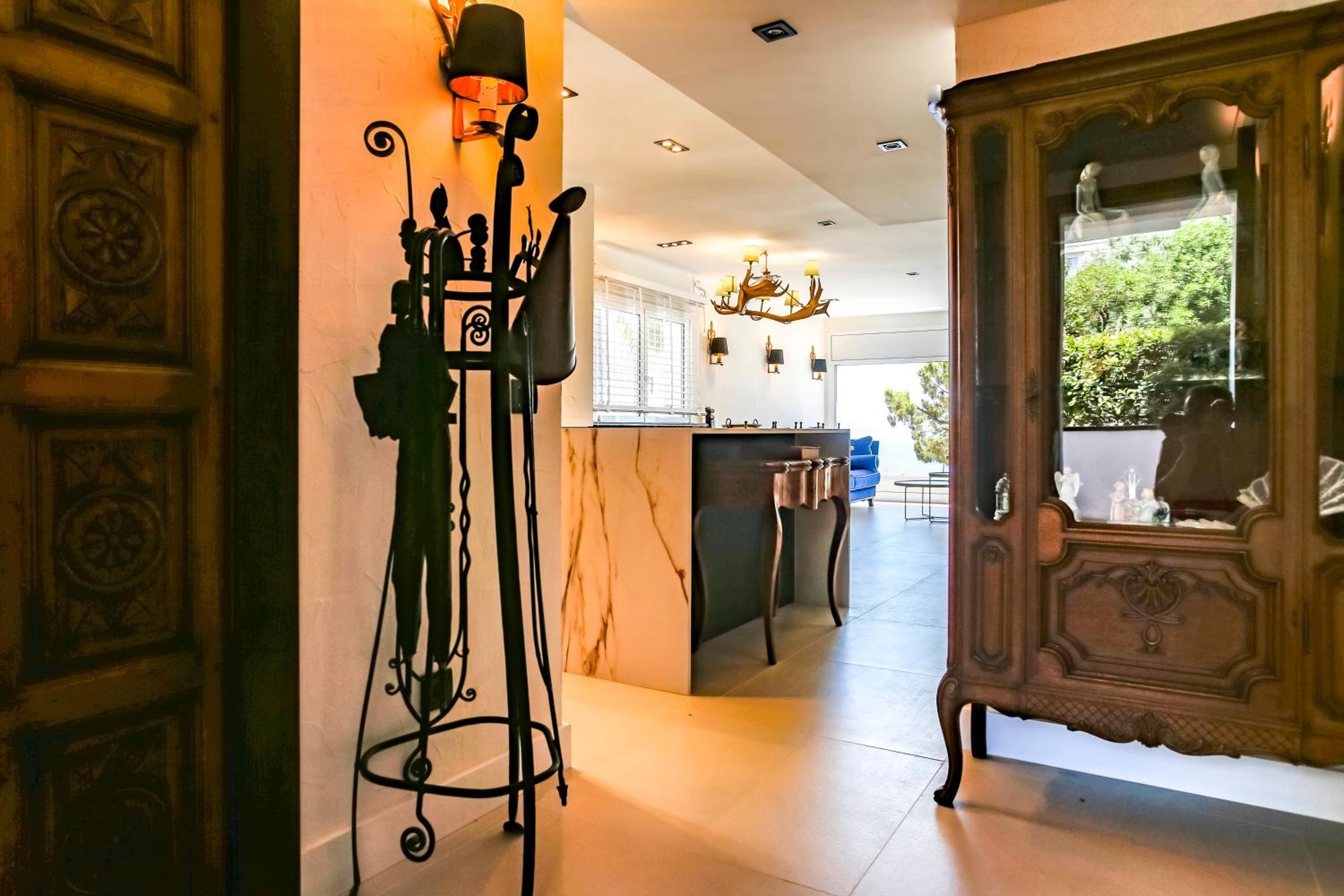 lobby & reception