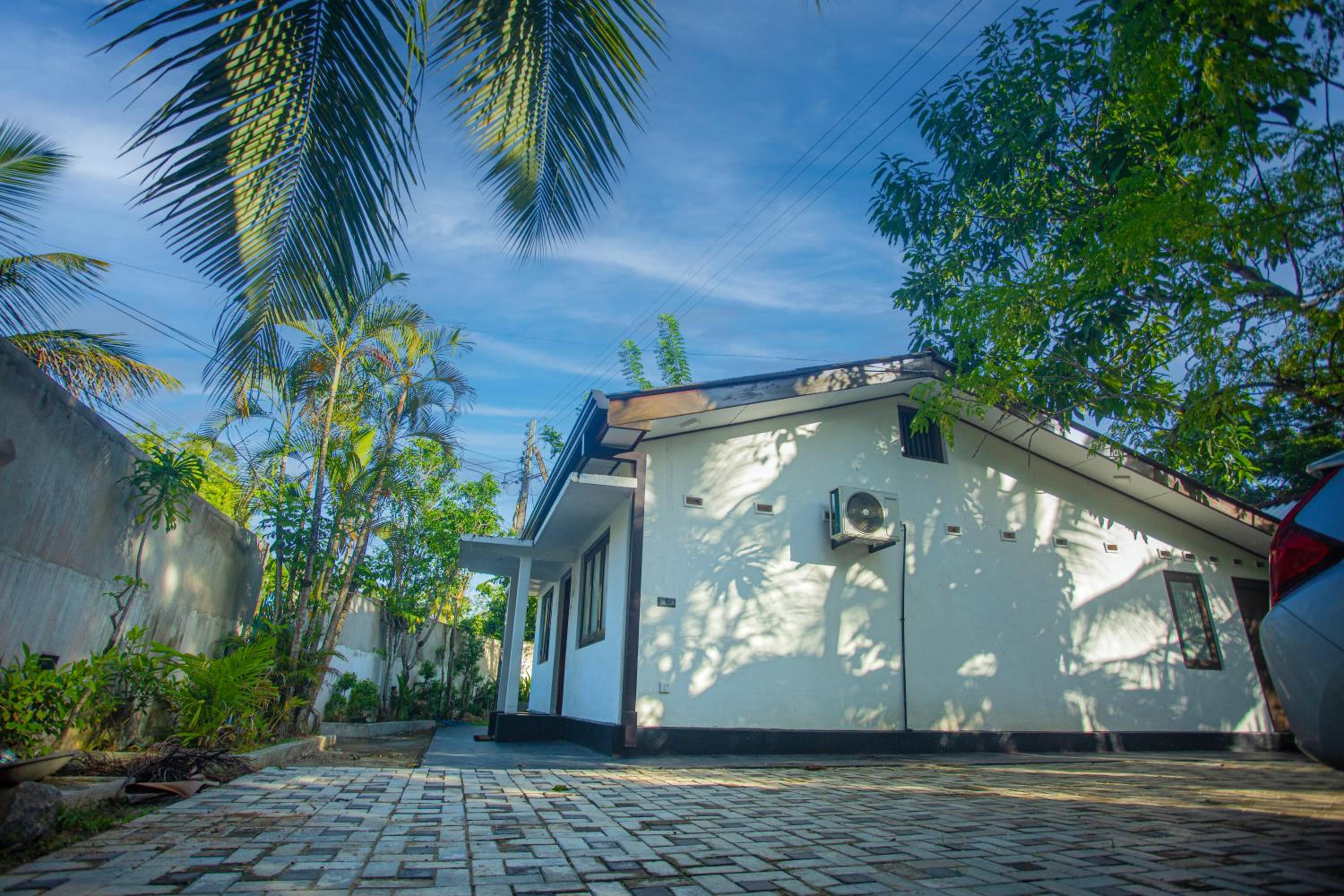 Mini Pearl House view 5