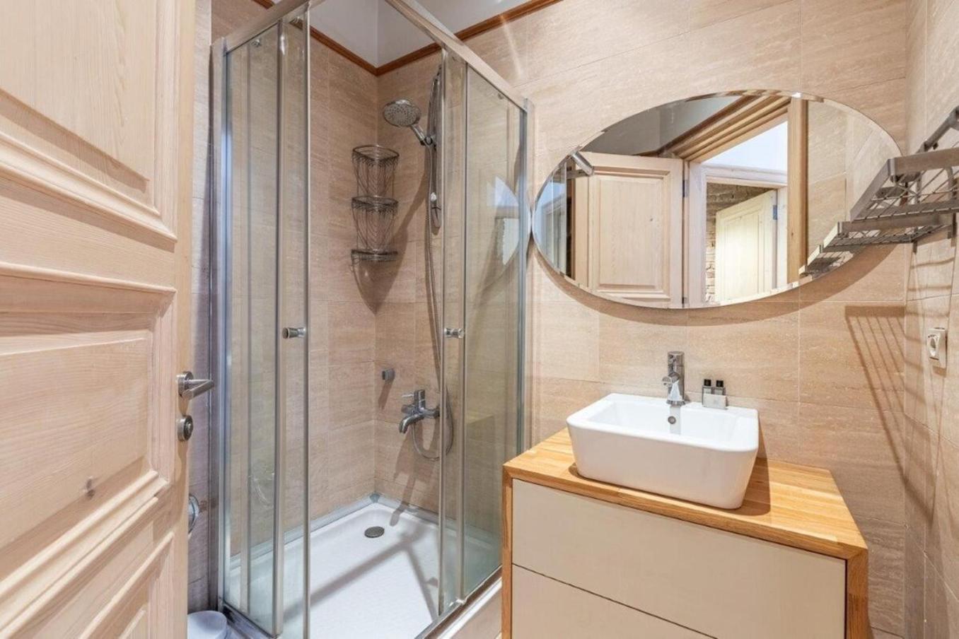 Warm Rustic Charming 2BD Galata wPatio Gem! #320