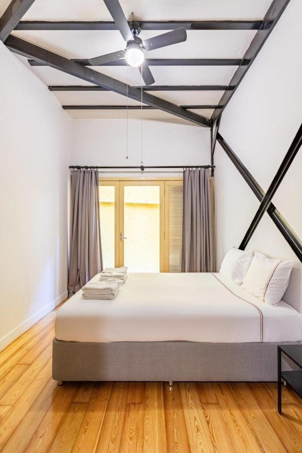 Warm Rustic Charming 2BD Galata wPatio Gem! #320