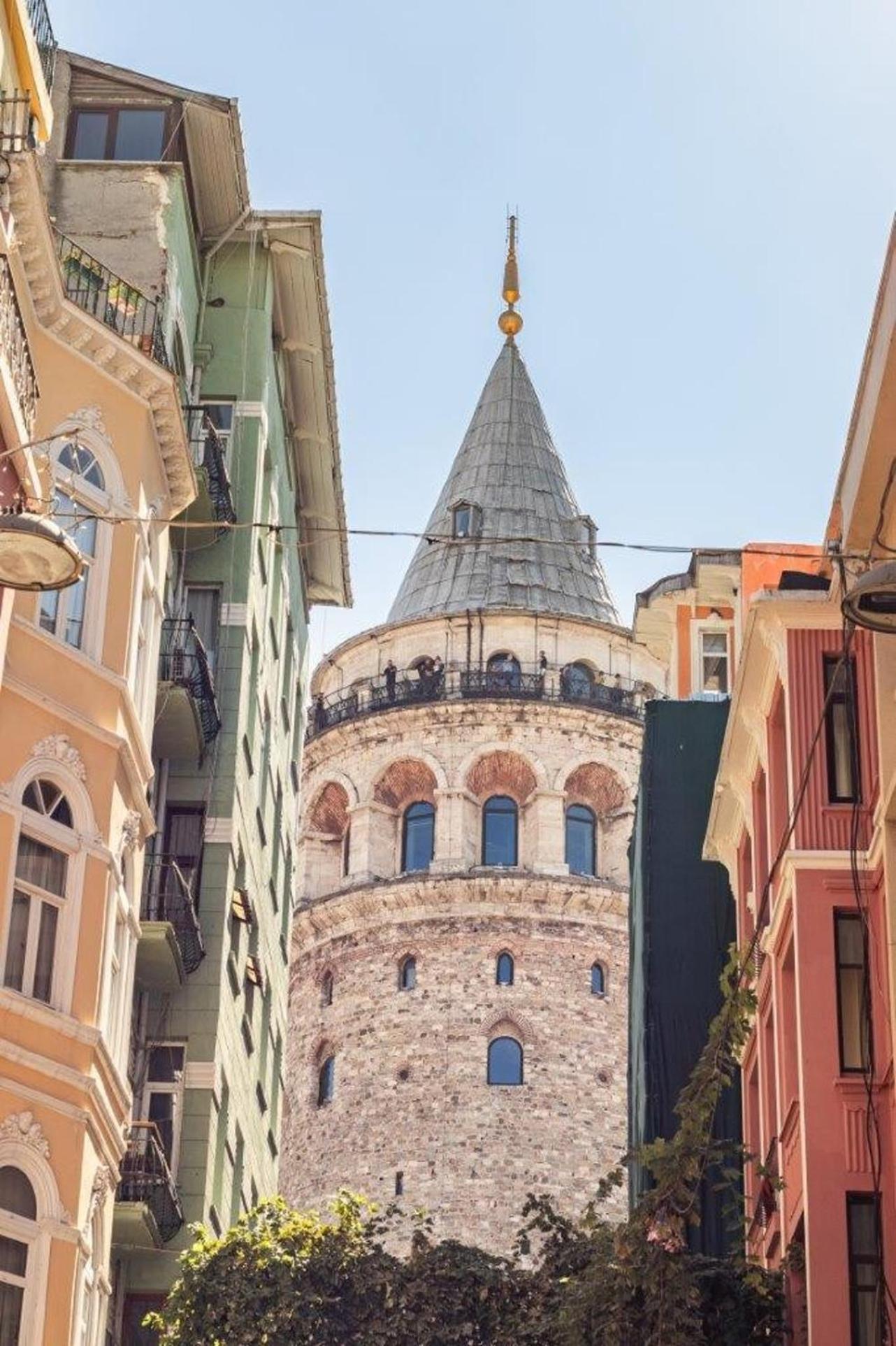Warm Rustic Charming 2BD Galata wPatio Gem! #320