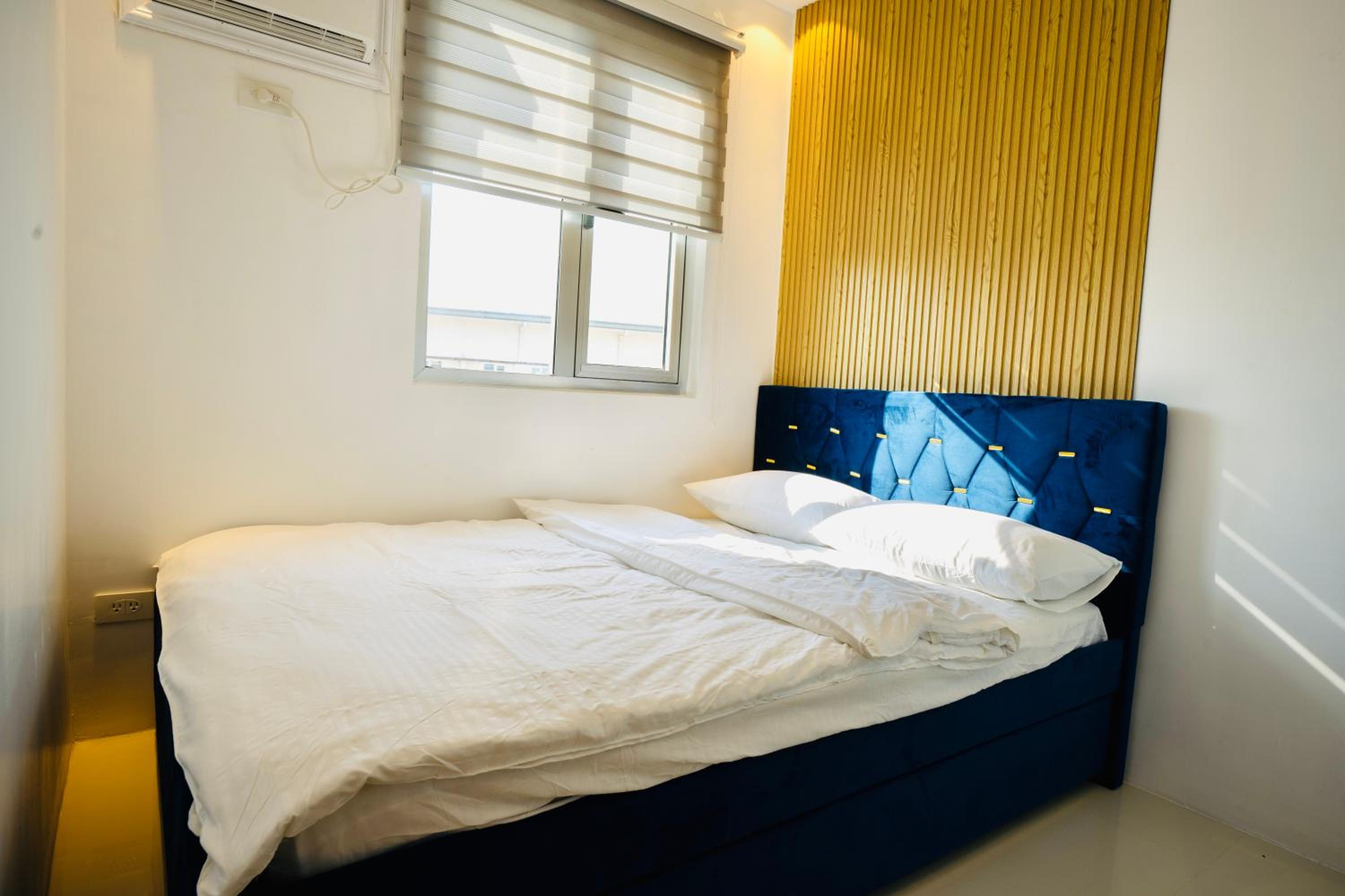 Rendez-vous 2BR Condo Unit at SMDC Cheer view 3