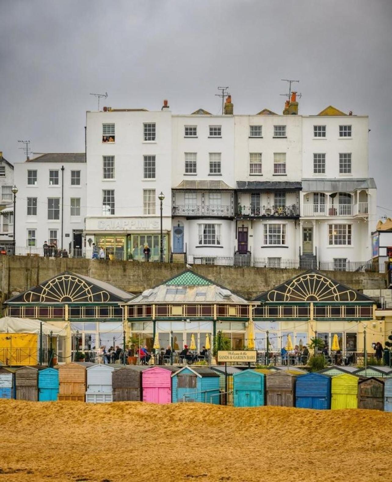 Luxury Sea & North Foreland Golf View By Adliv view 5