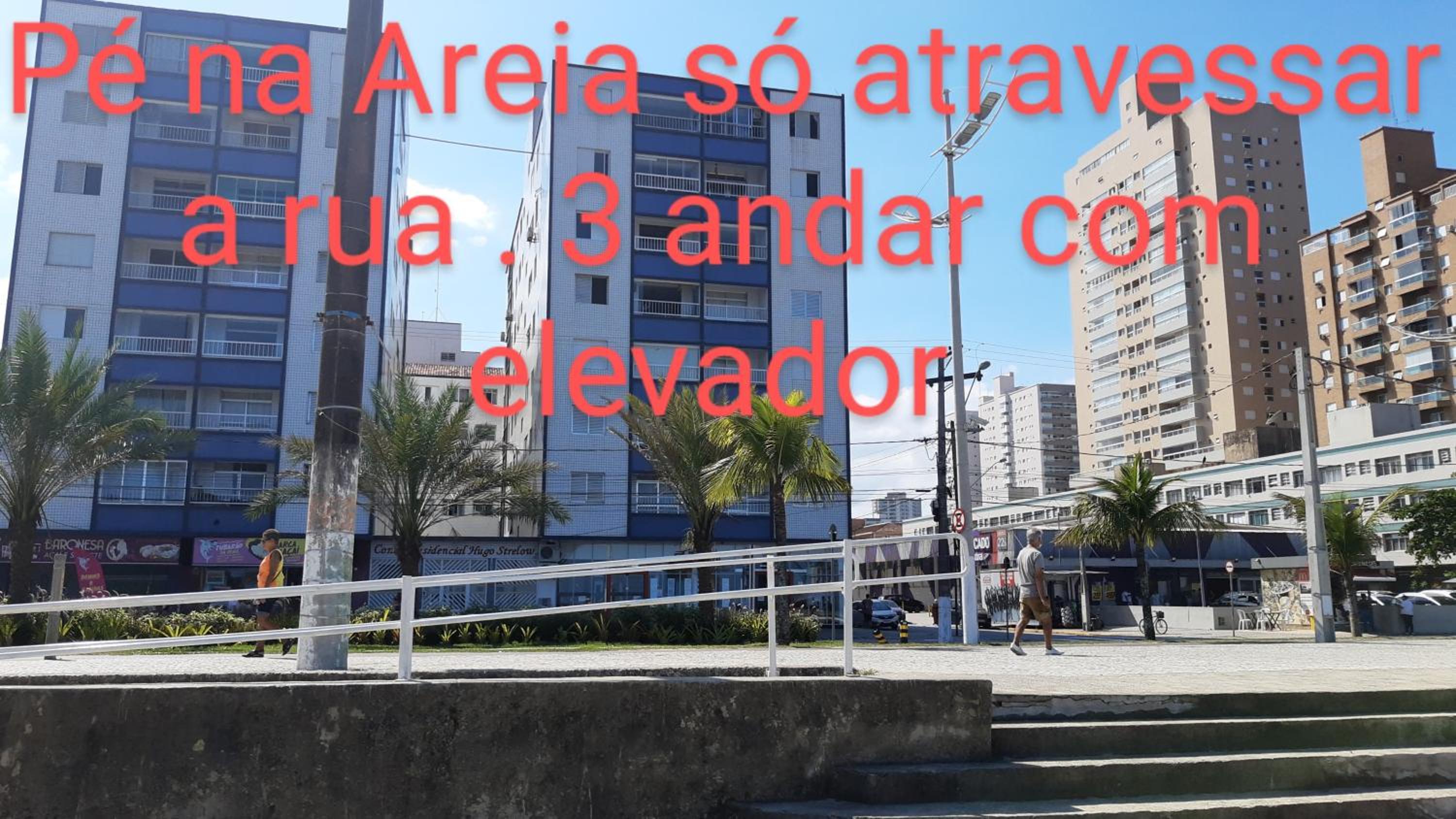 Prédio Frente Para o Mar Pé na Areia Lado Mercado Extra