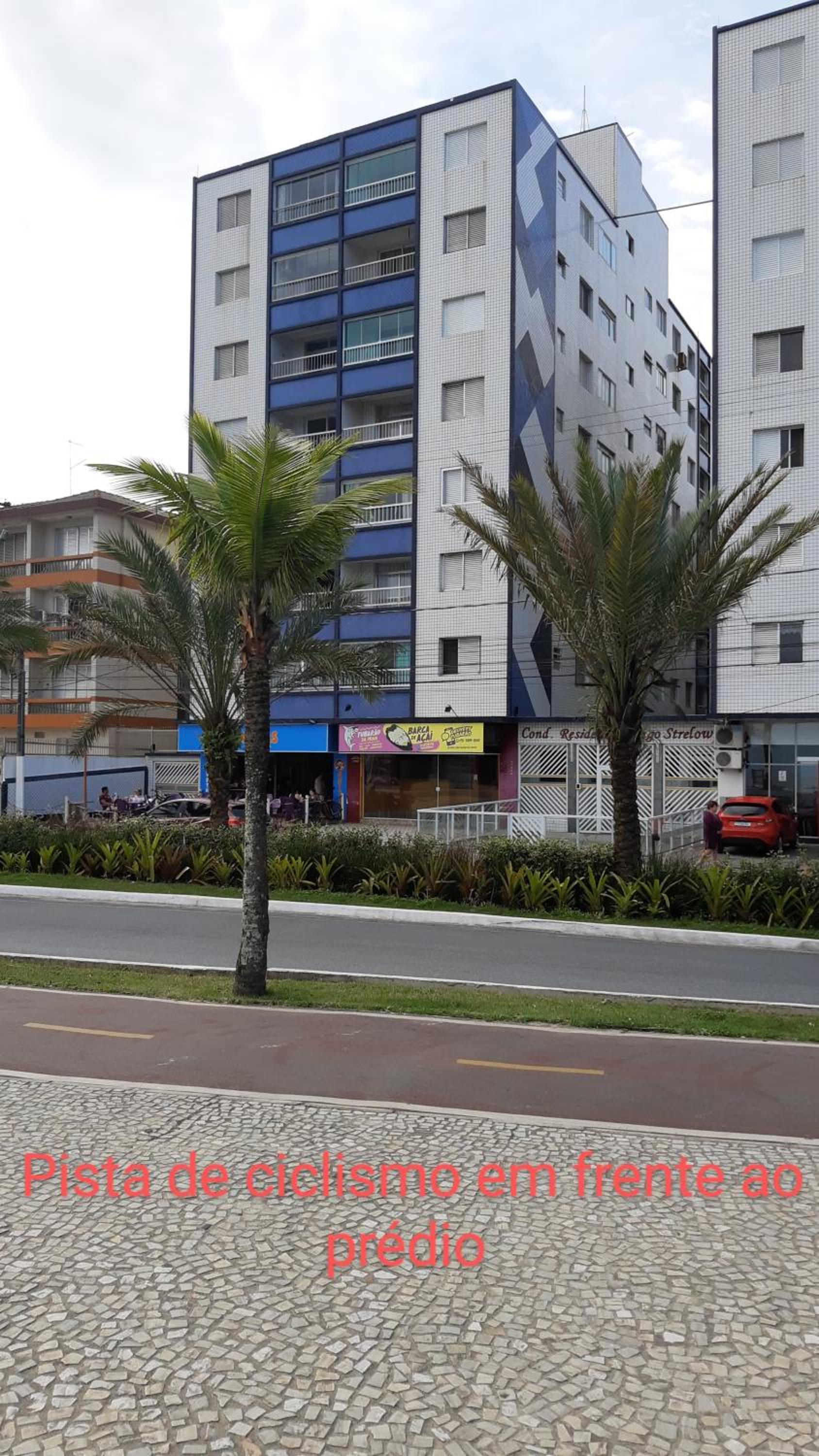 Prédio Frente Para o Mar Pé na Areia Lado Mercado Extra