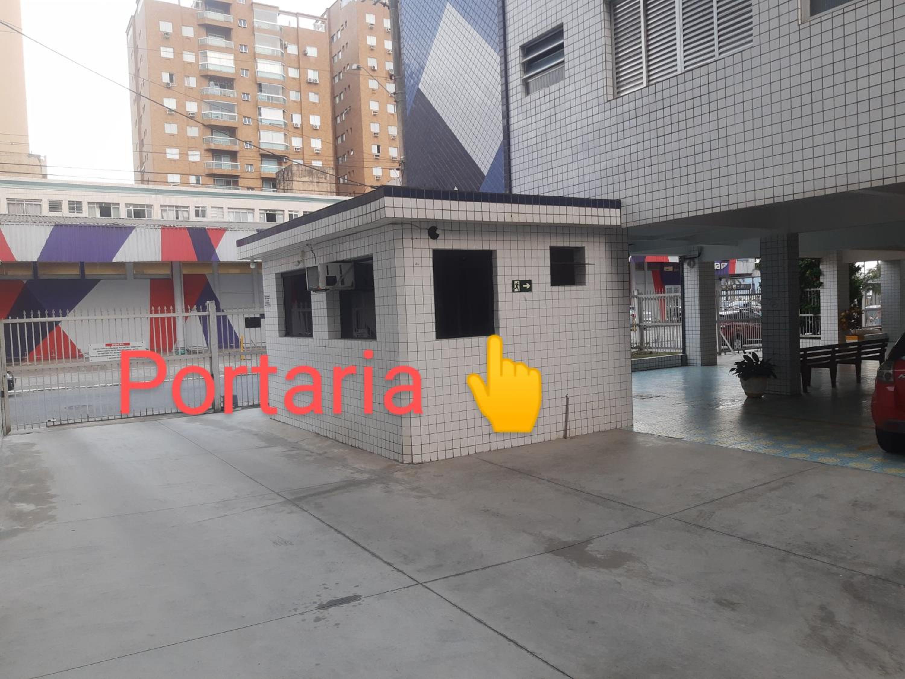 Prédio Frente Para o Mar Pé na Areia Lado Mercado Extra