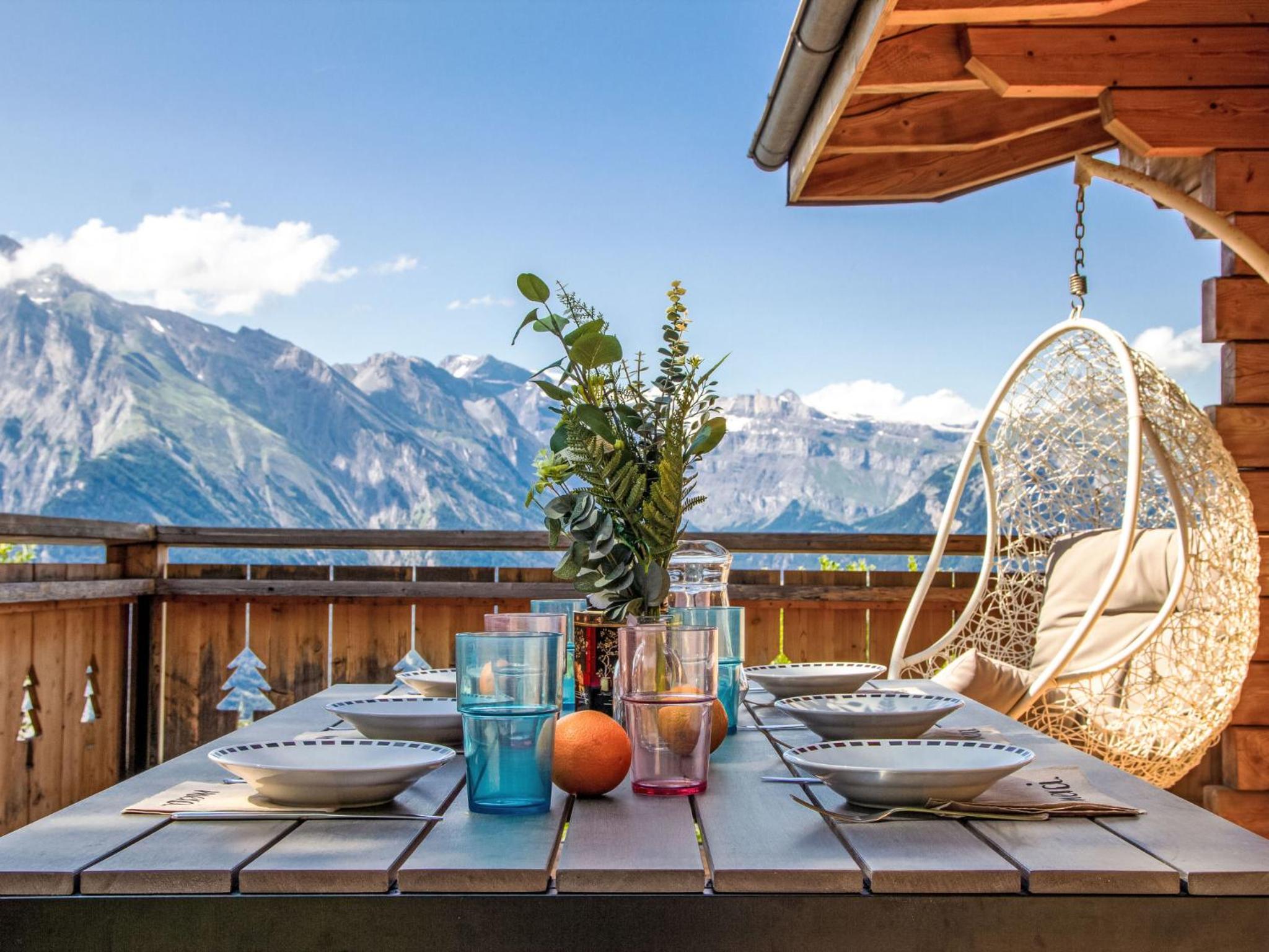 Chalet Le Loup- le Renard et la Belette by Interhome
