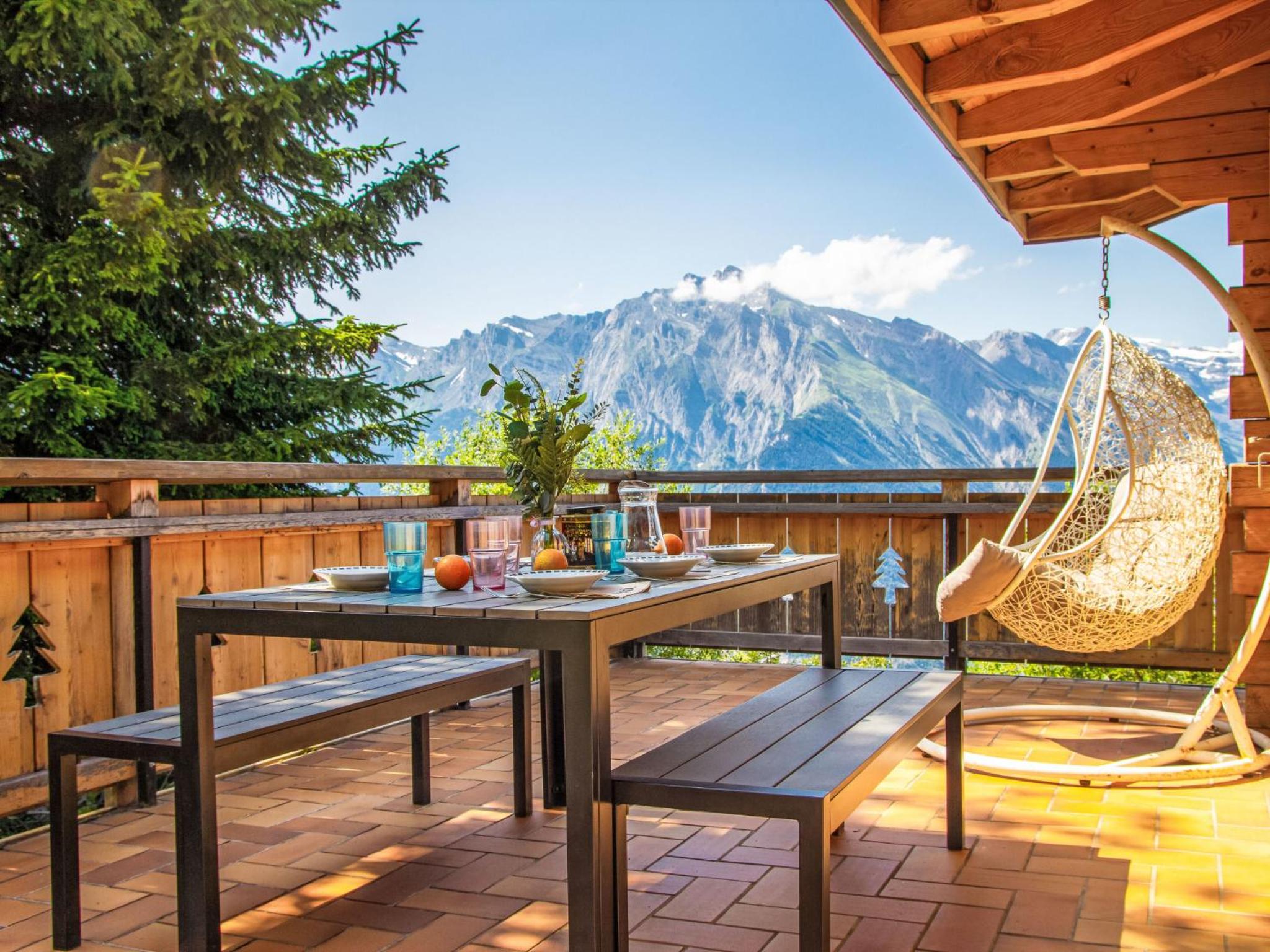 Chalet Le Loup- le Renard et la Belette by Interhome